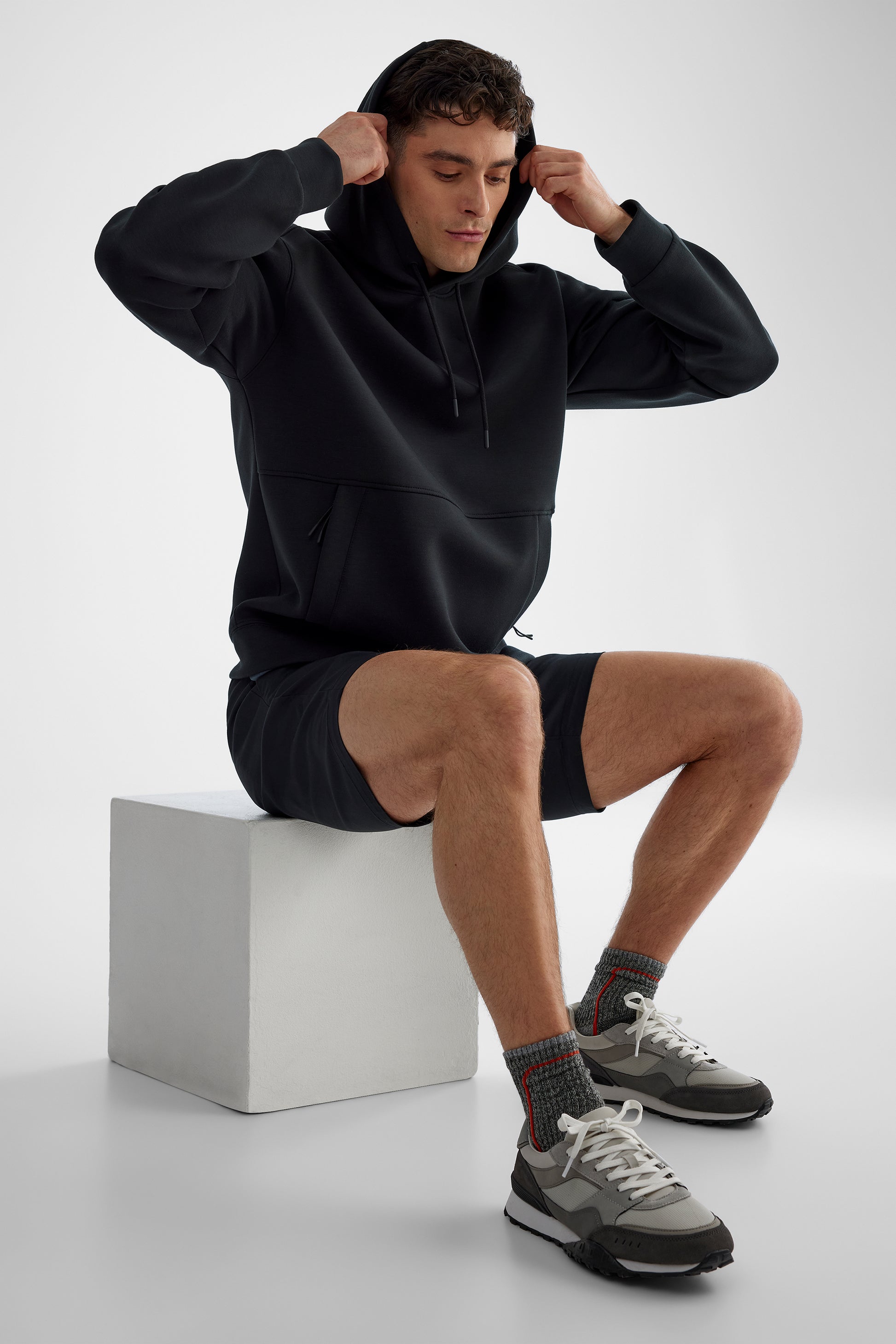 Chandail ouaté à capuchon - Homme && NOIR