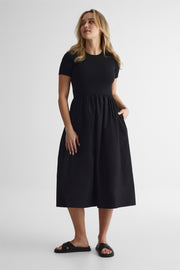 Robe côtelée à détails en popeline - Femme && NOIR