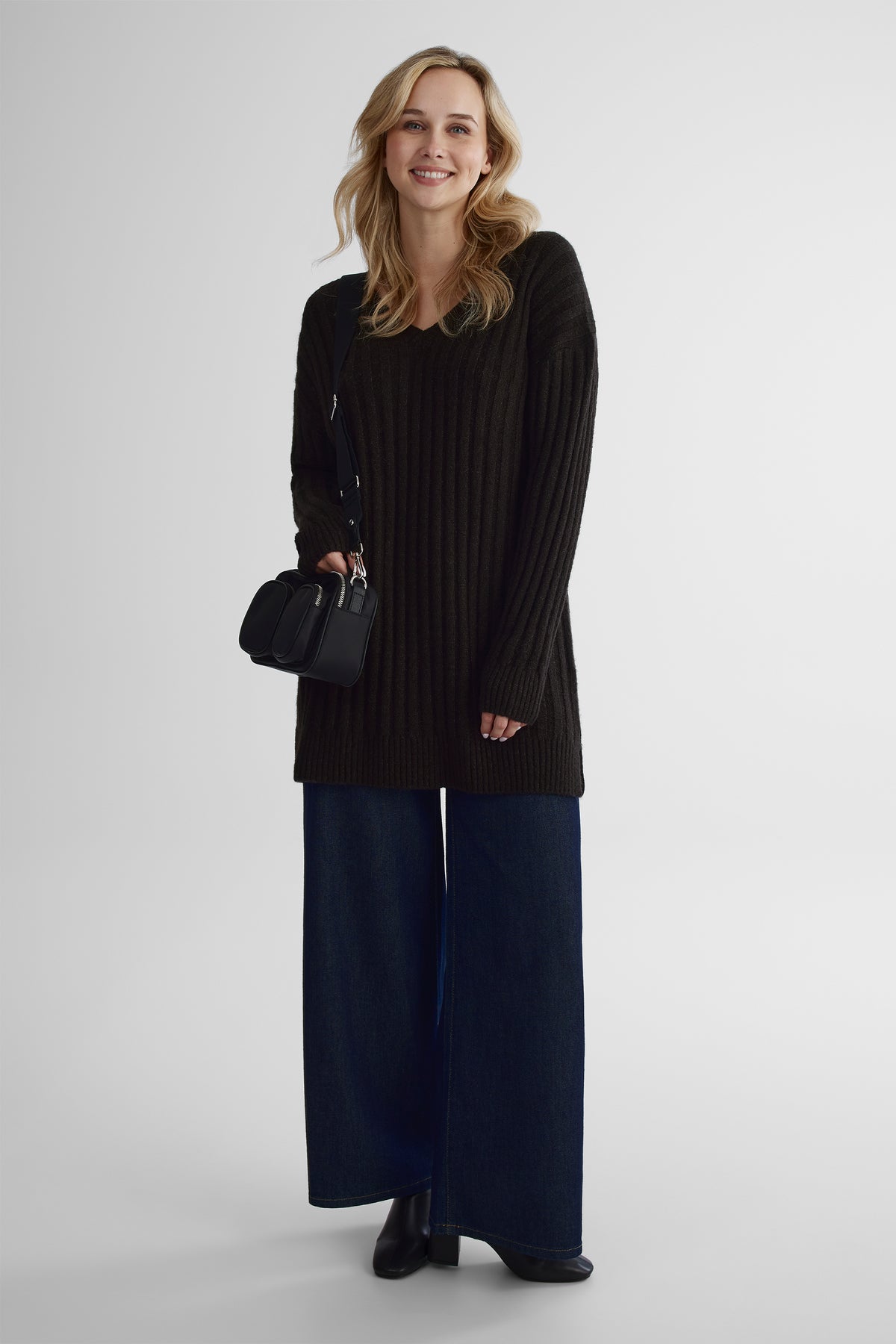 Chandail tricoté chaud et doux - Femme && NOIR