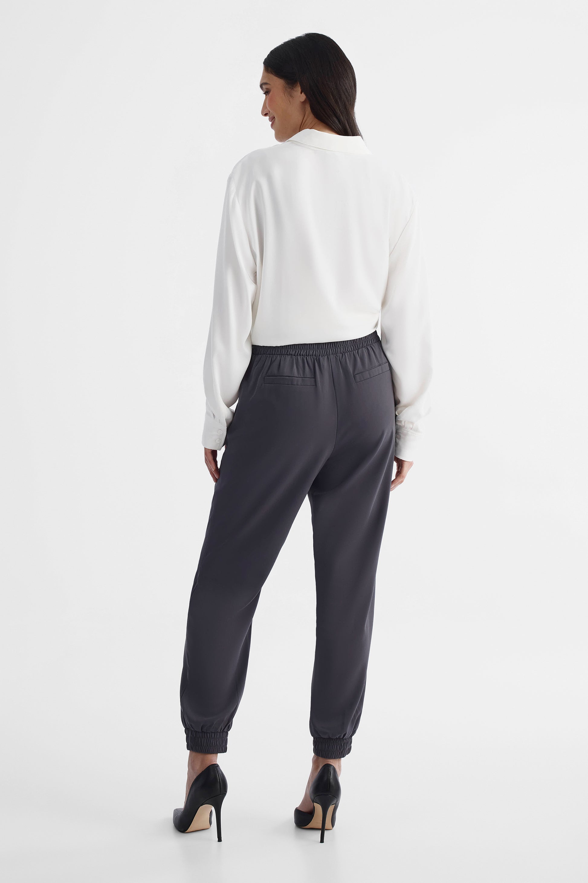 Pantalon en sergé fluide - Femme && CHARBON