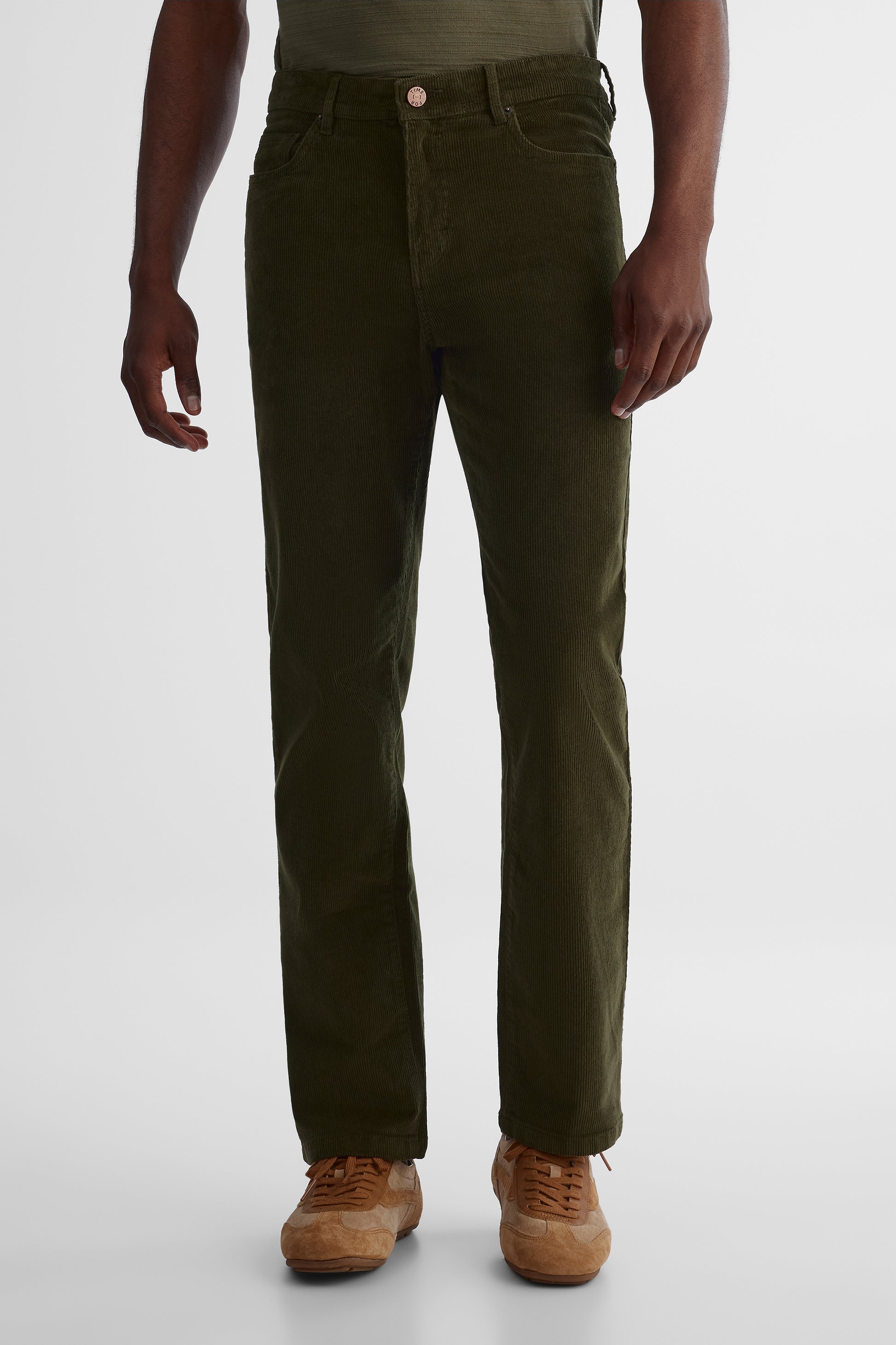 Pantalon en velours côtelé polyvalent - Homme && OLIVE