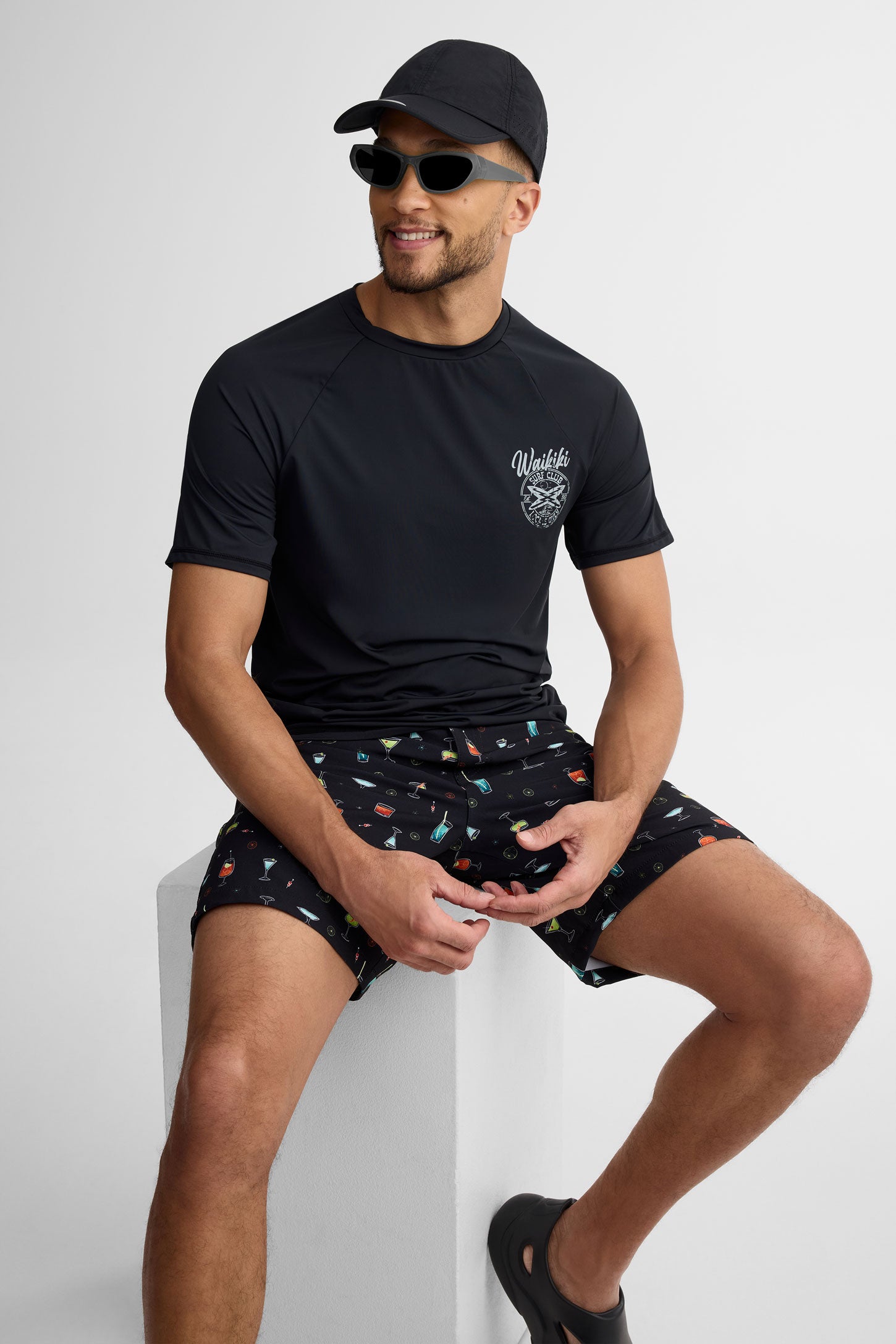 Chandail maillot de bain ''Rashguard'' - Homme && NOIR