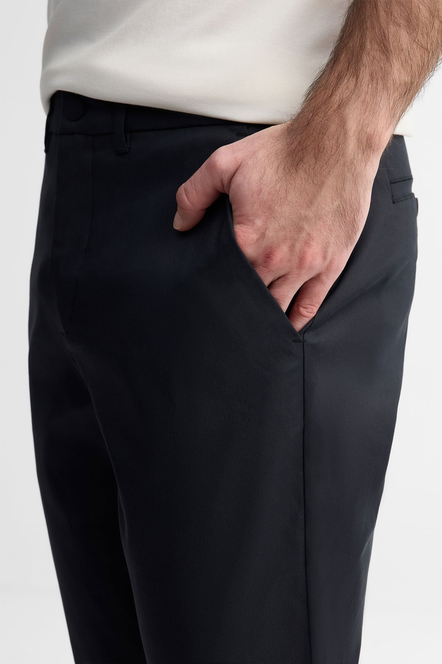 Pantalon jambe fuselée en modal - Homme && GRIS FONCE