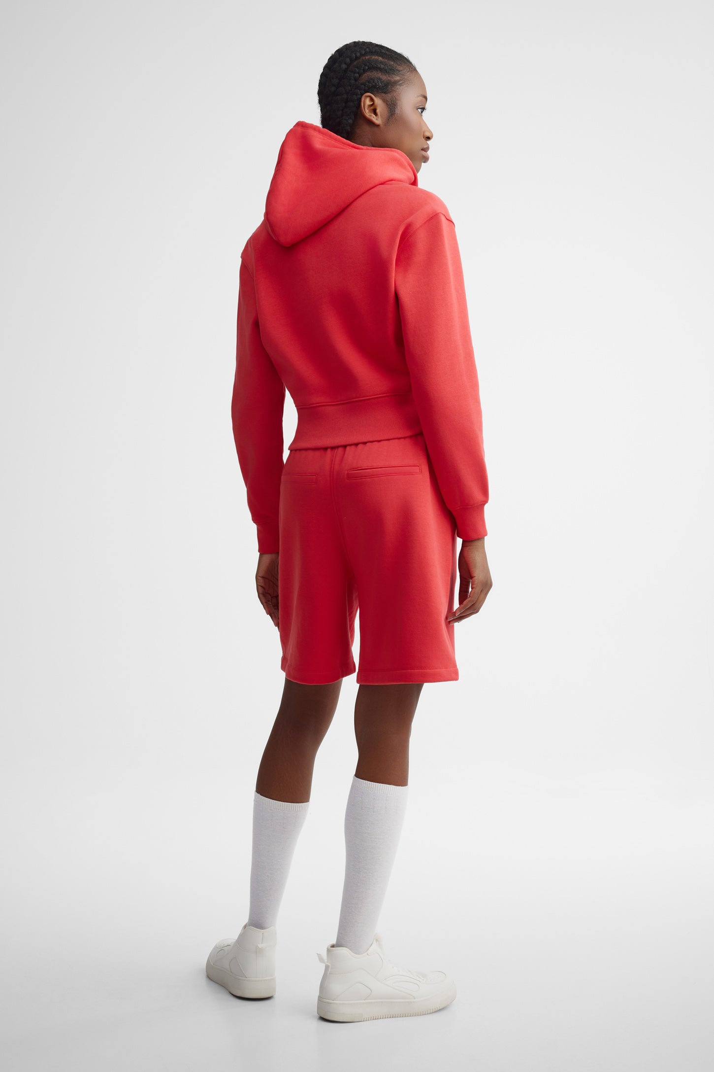 Veste à capuchon écourtée coton ouaté - Femme && ROUGE