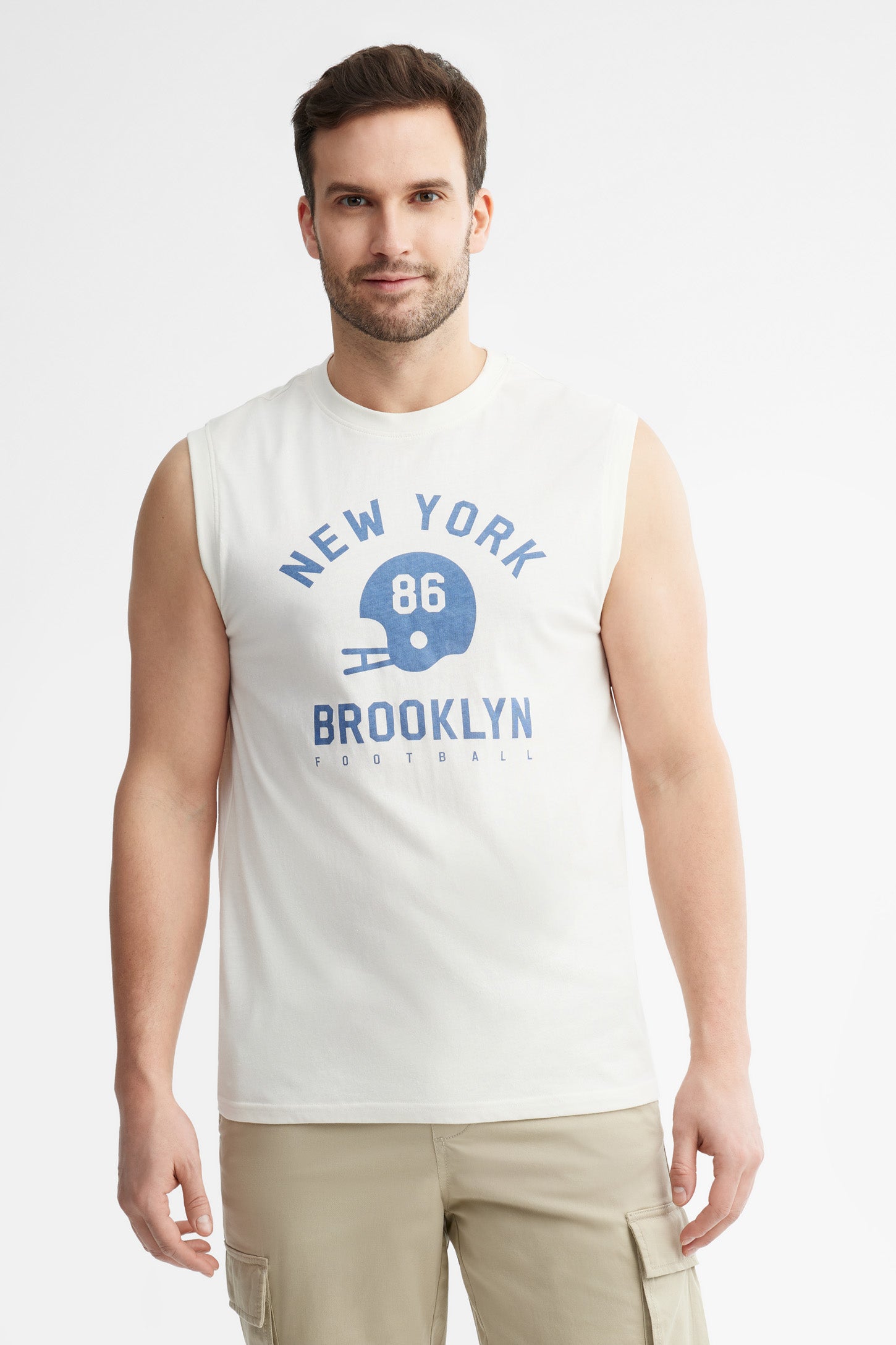 Camisole col rond imprimé, 2/30$ - Homme && BLANC CASSÉ