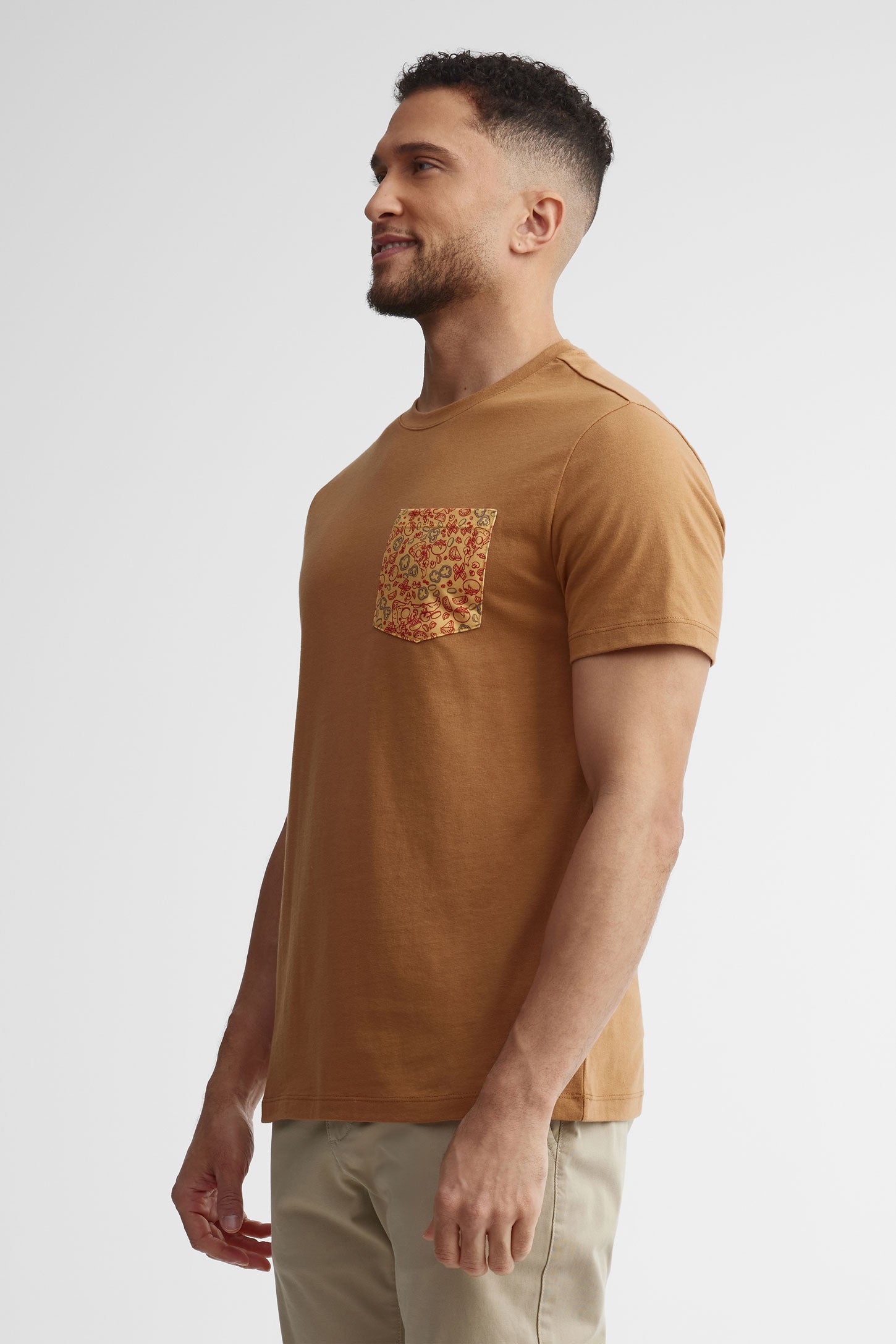 T-shirt à poche en coton, 2/30$ - Homme && BRONZÉ
