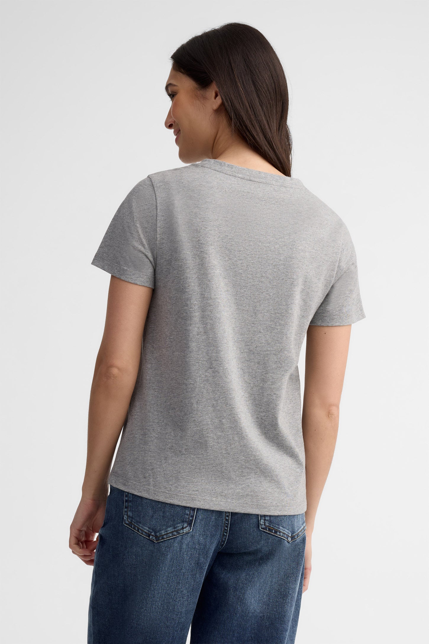 T-shirt à poche coton, 2/30$ - Femme && GRIS