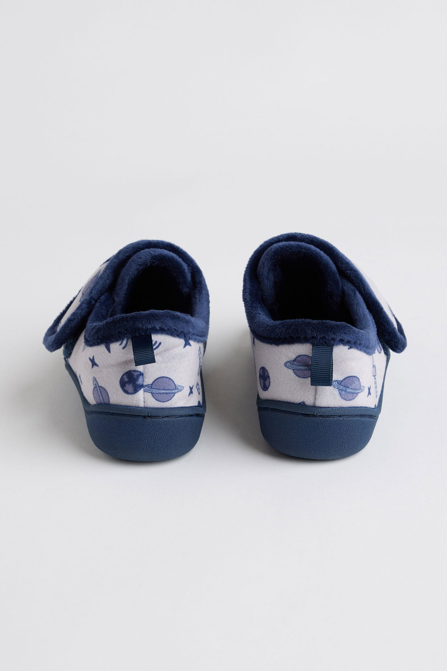 Pantoufles semelles rigides - Enfant garçon && MARIN/MULTI