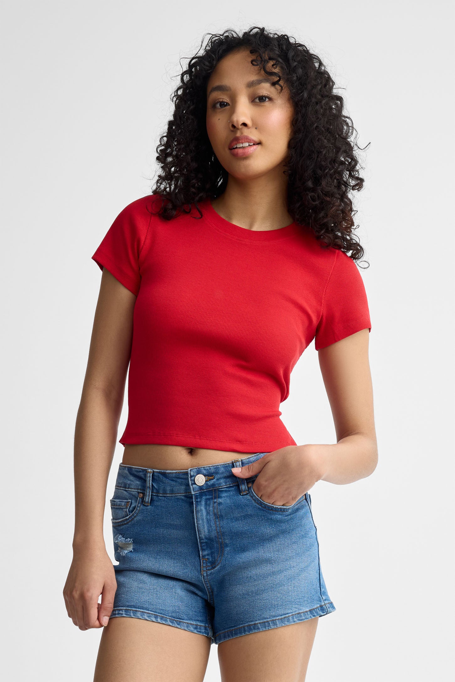 T-shirt côtelé dos ouvert - Femme && ROUGE
