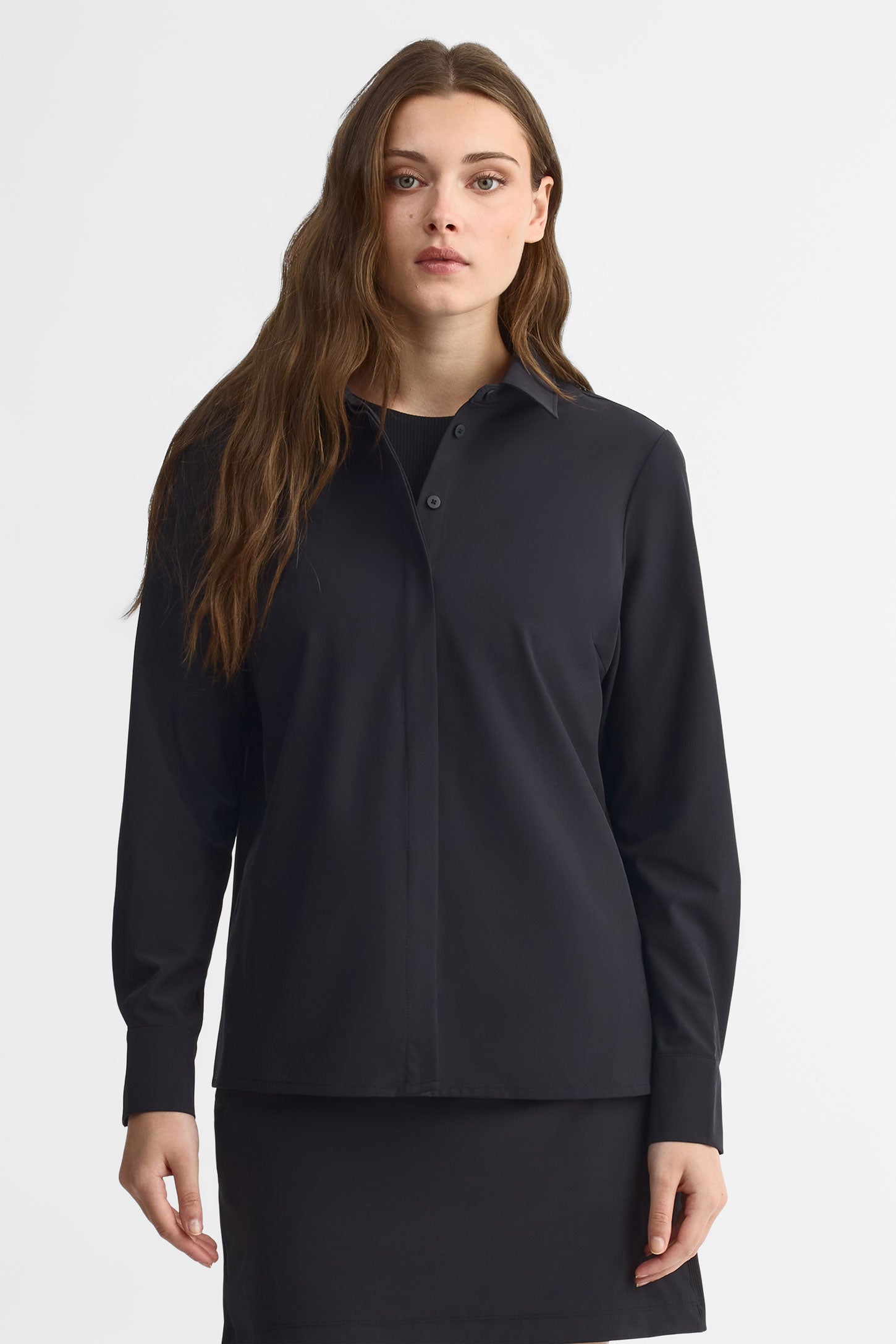 Chemise manches longues coupe semi-ajustée - Femme && NOIR