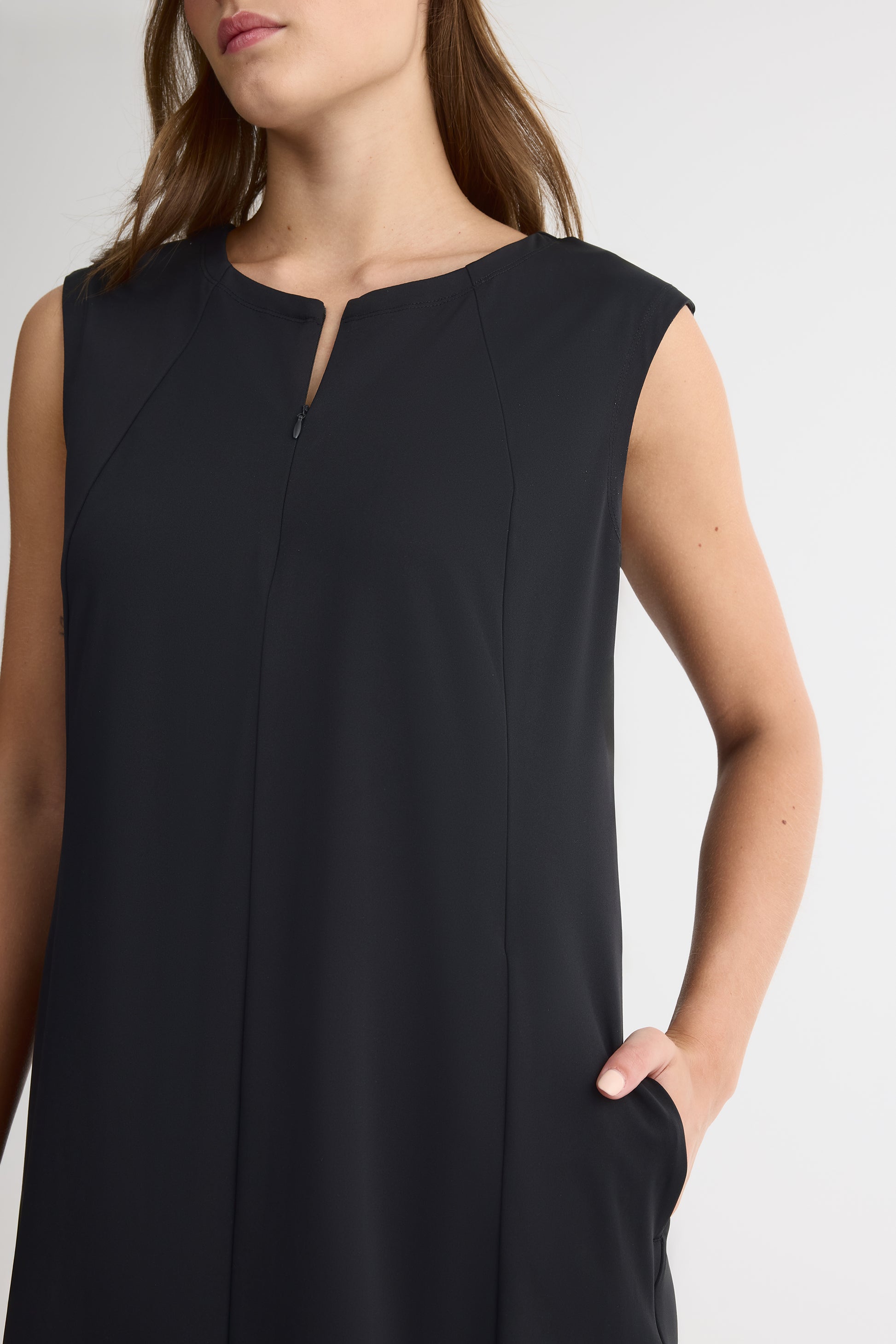 Robe sans manches - Femme && NOIR