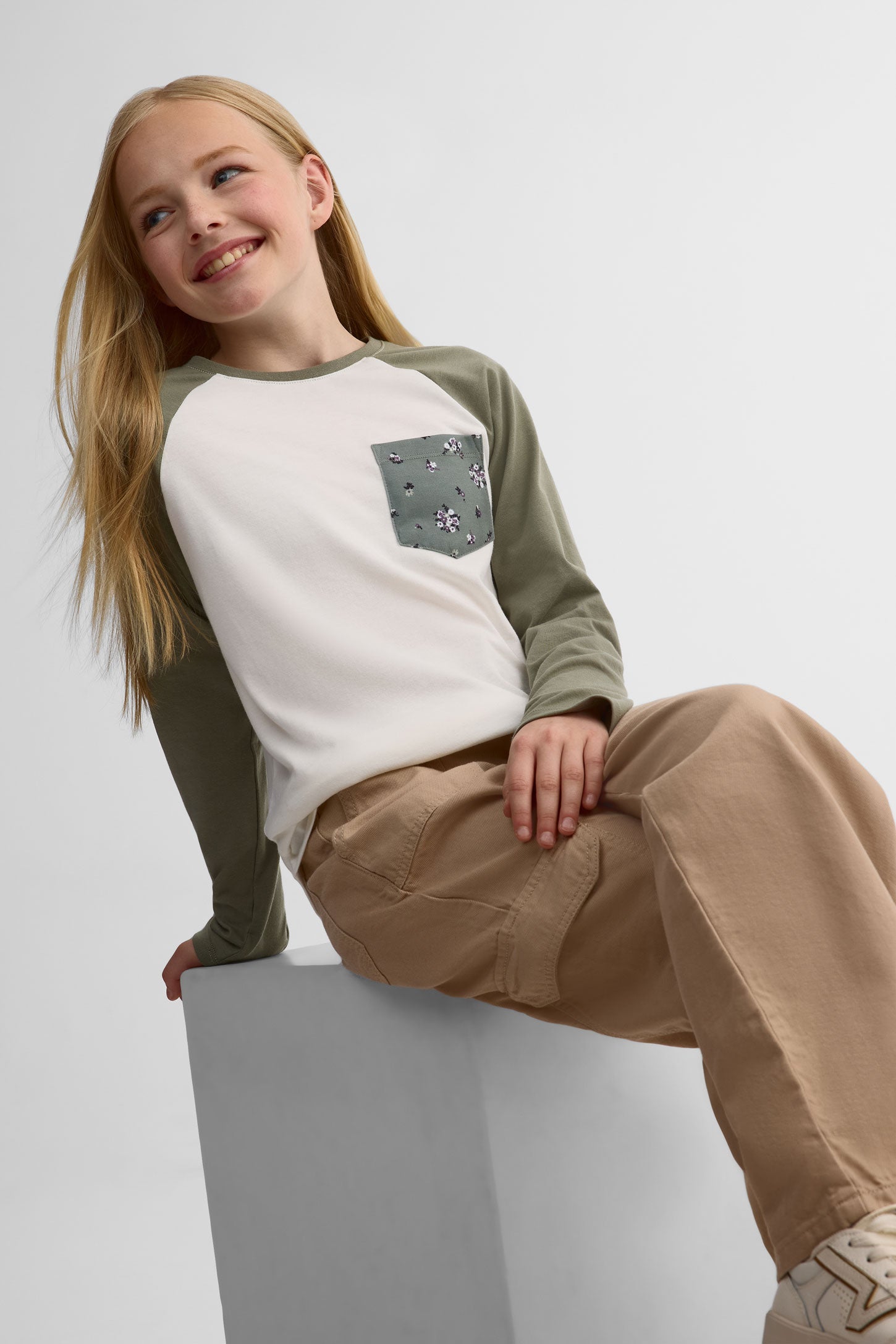 Chandail léger raglan – Ado fille && SARCELLE
