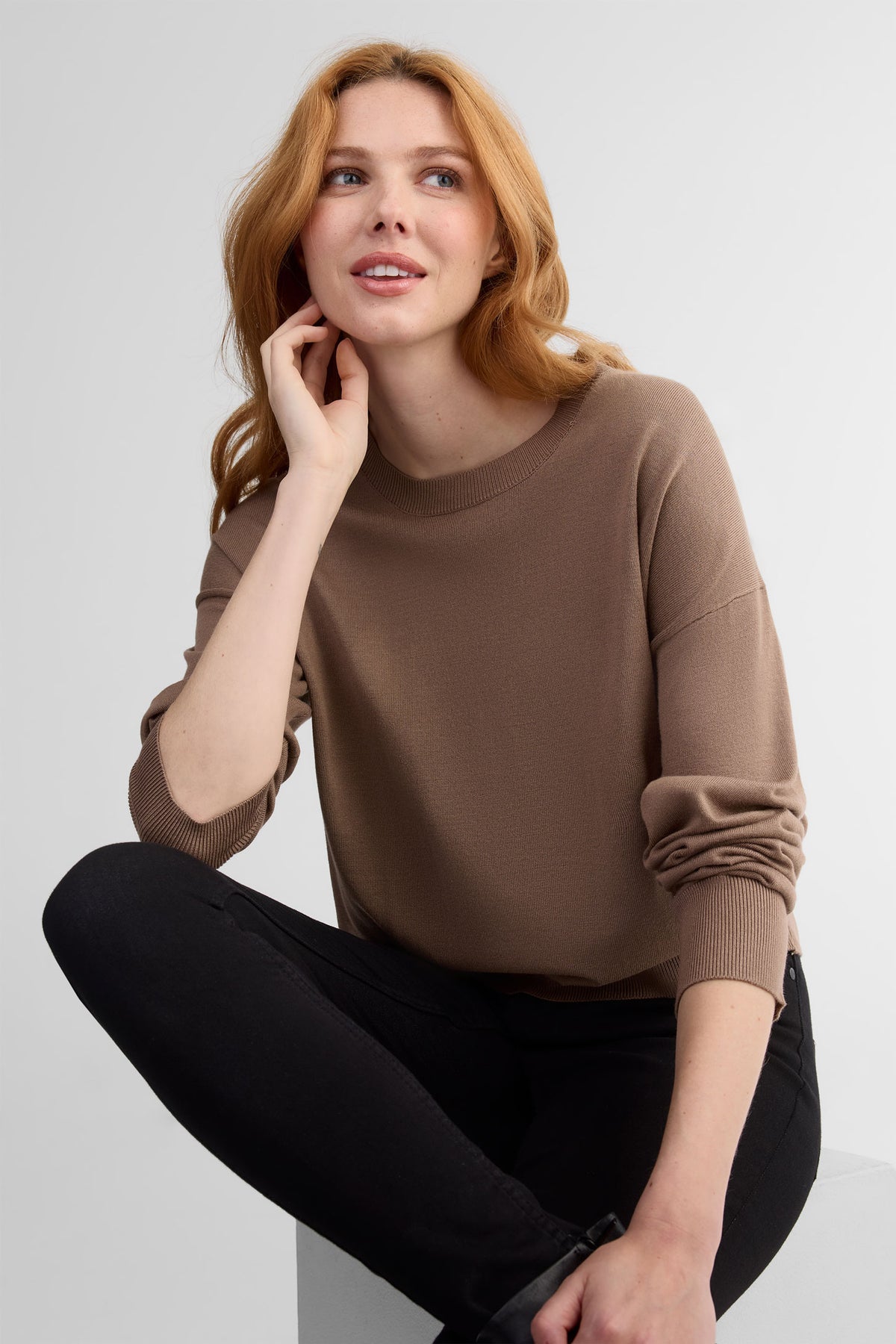 Chandail col rond tricot coupe ample - Femme && TAUPE