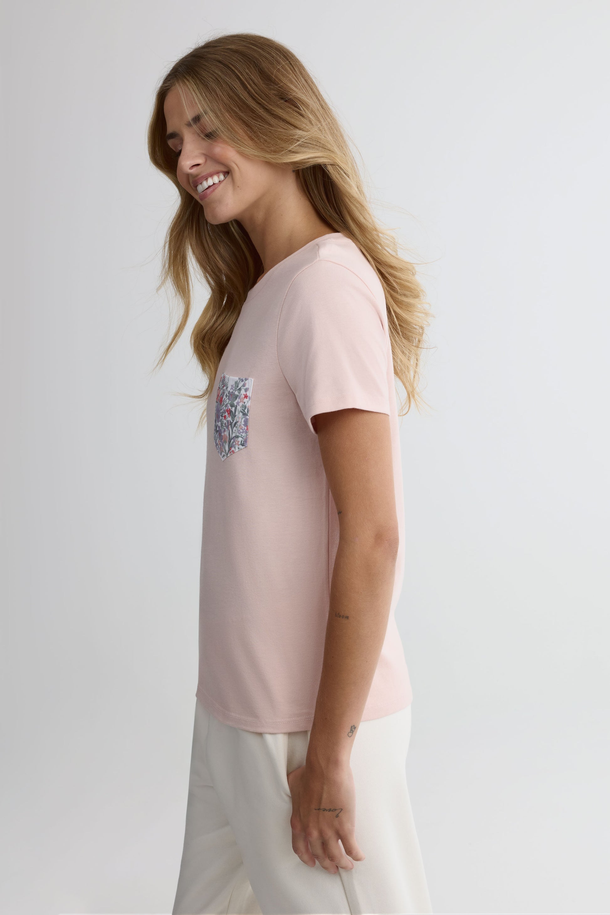 Chandail manches courtes en jersey coton 2/30$ - Femme && ROSE