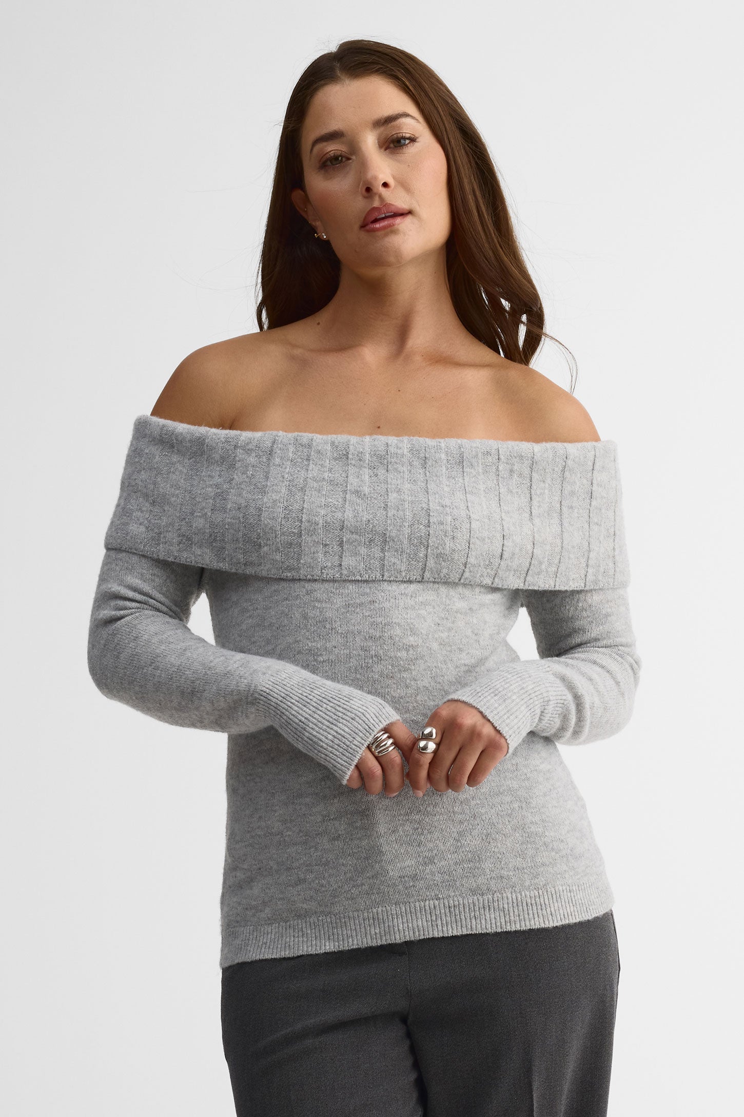 Chandail off-shoulders en tricot - Femme - Aubainerie