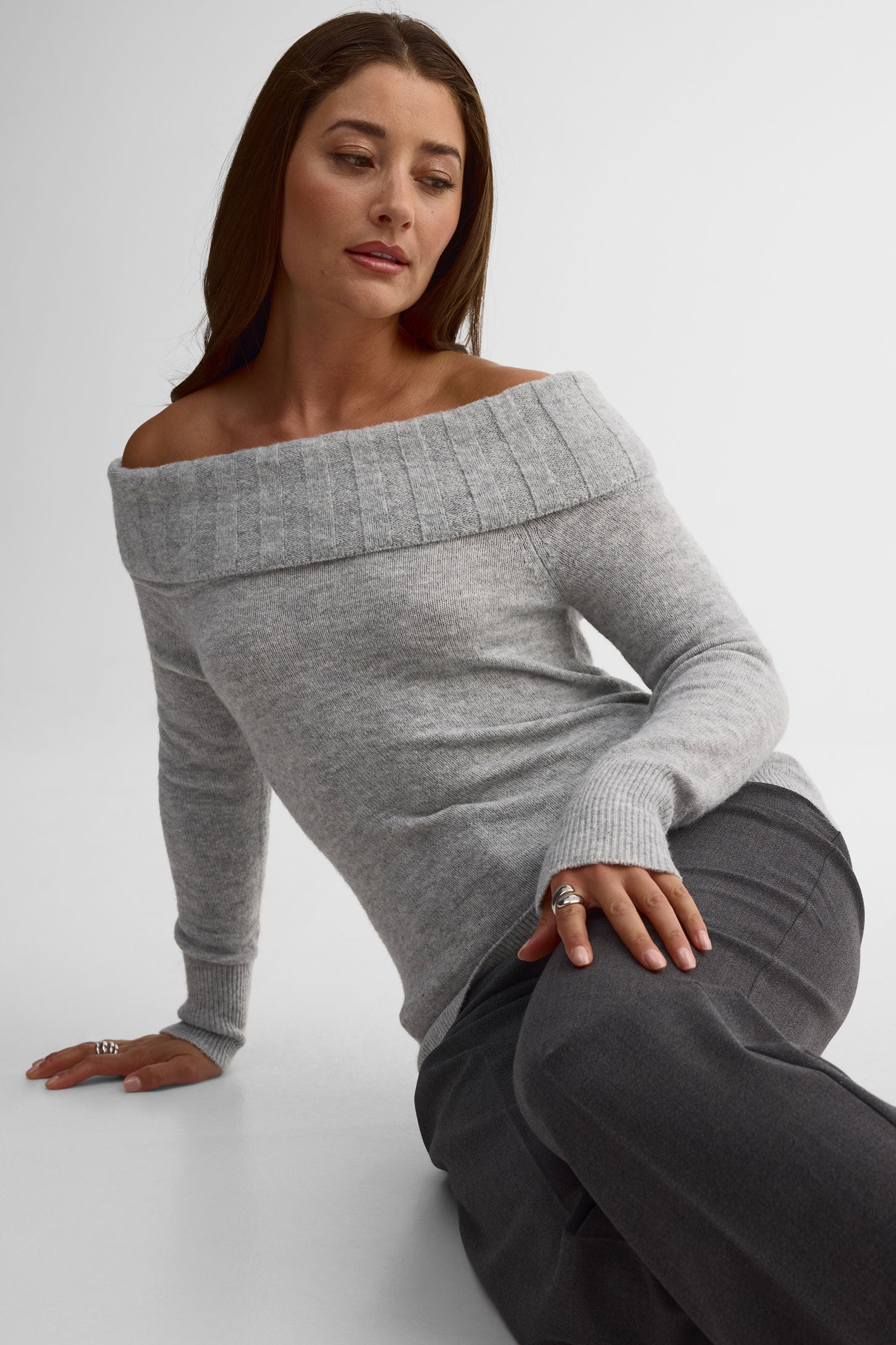 Chandail off-shoulders en tricot - Femme - Aubainerie