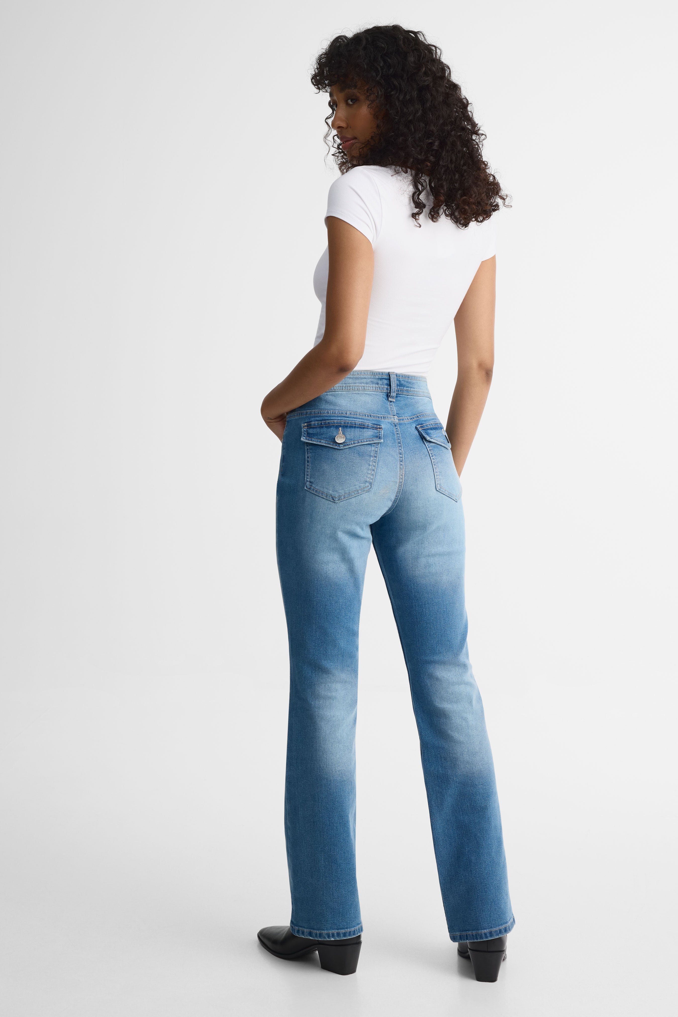 Jeans ''bootcut'' - Femme && DENIM MOYEN