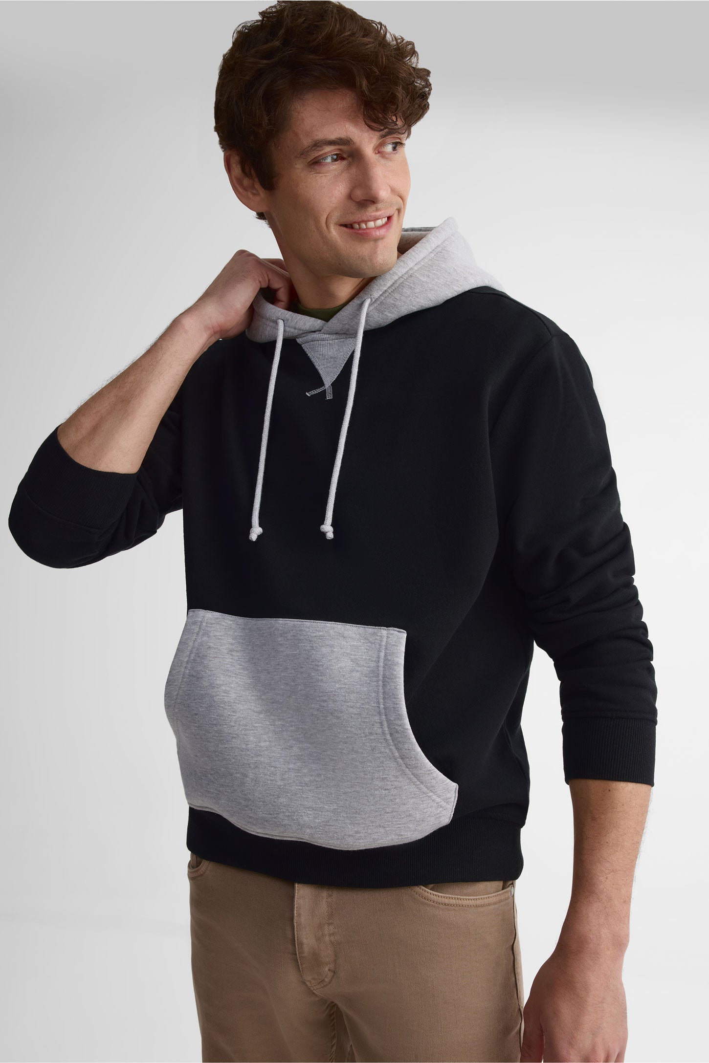 Chandail à capuchon coton ouaté - Homme && NOIR