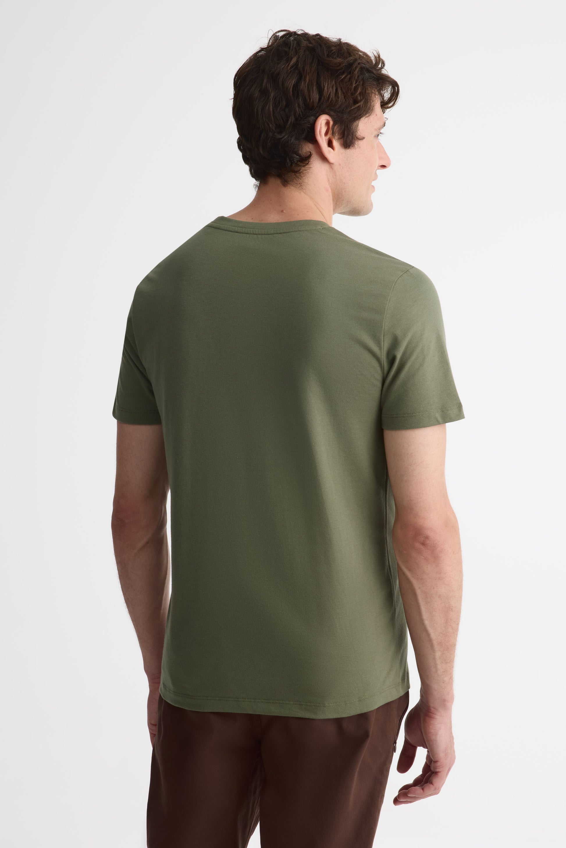 T-shirt à poche 2/30$ – Homme && KAKI