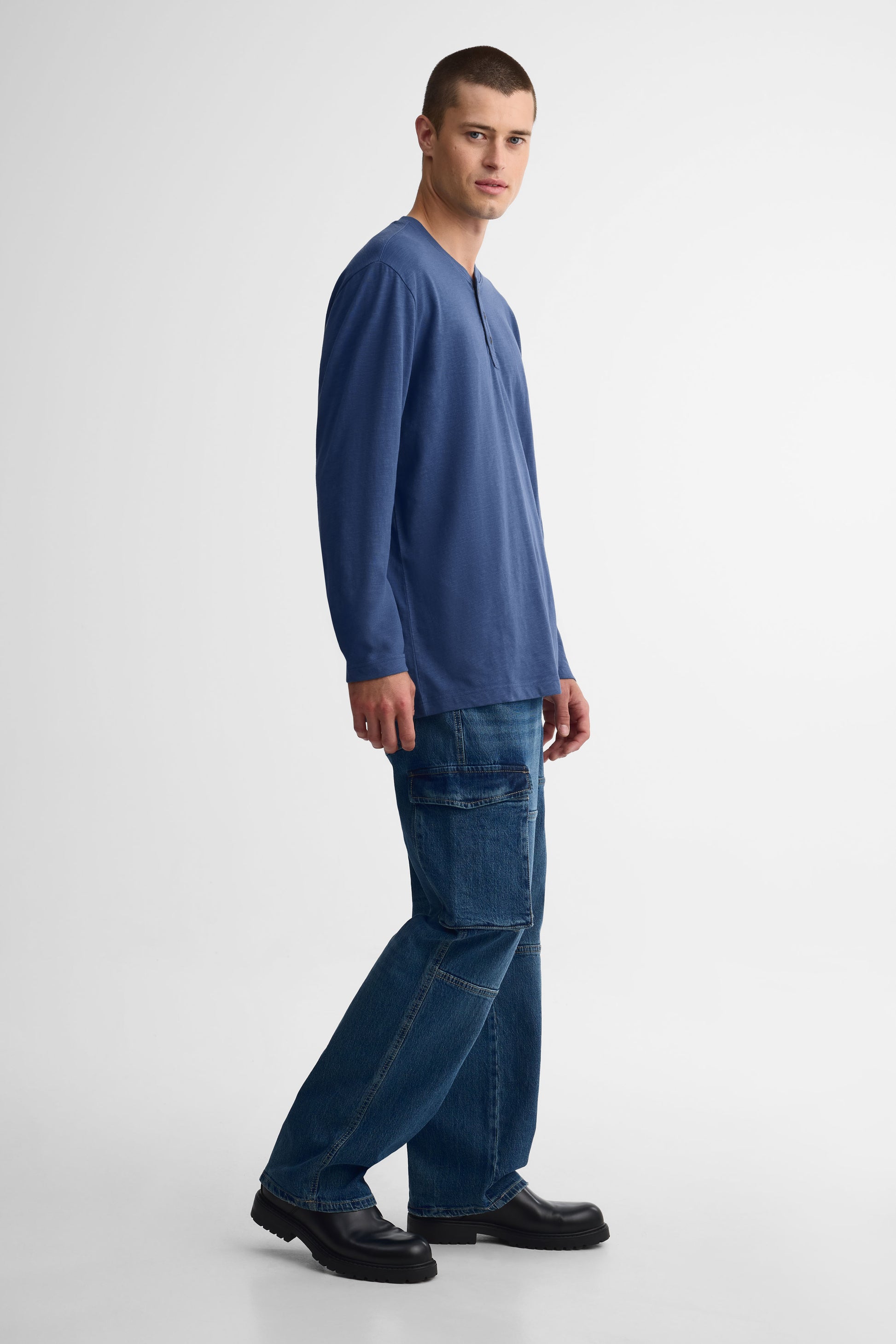 Chandail Henley manches longues - Homme && BLEU FONCE