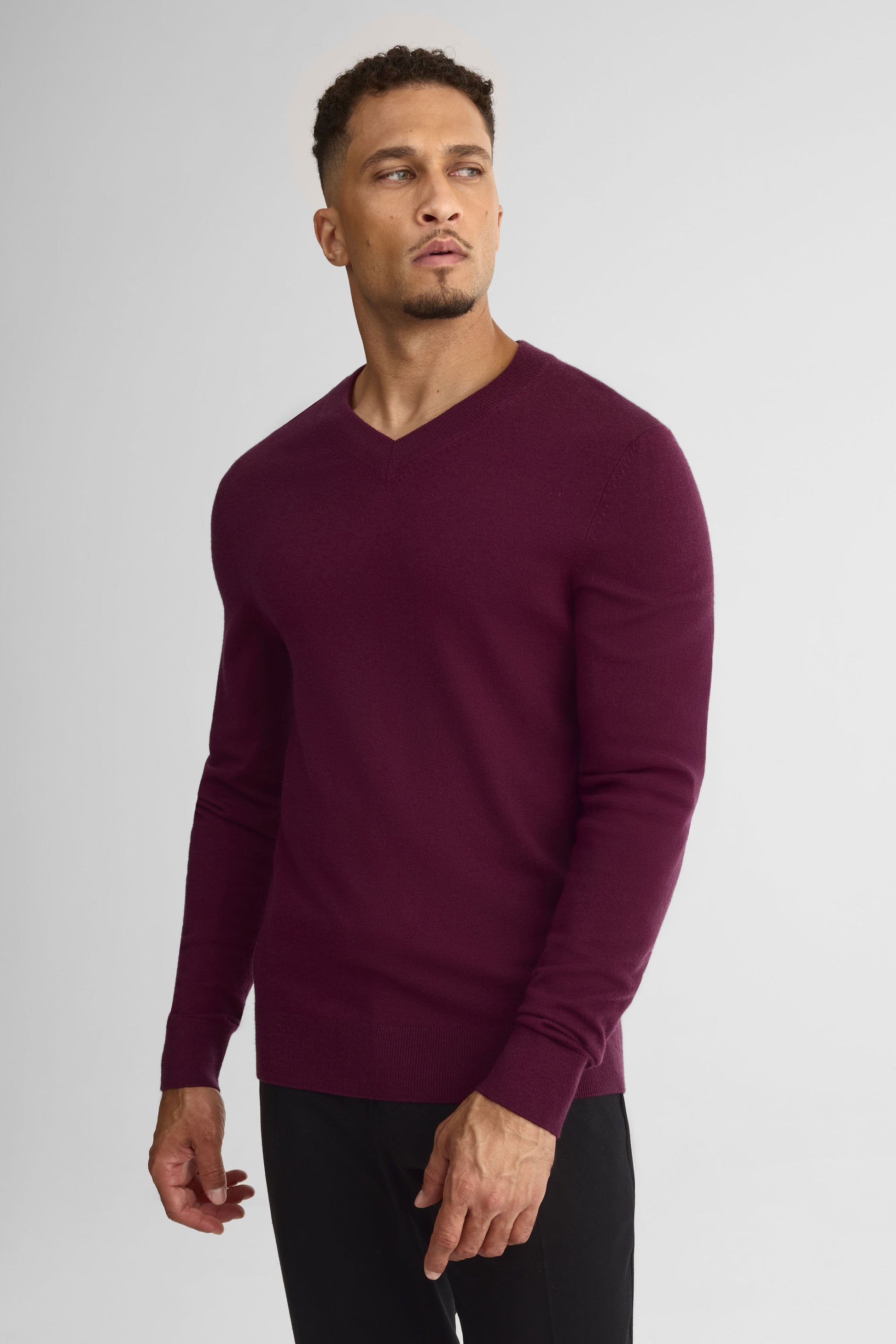 Chandail tricot col V – Homme && ROUGE VIN