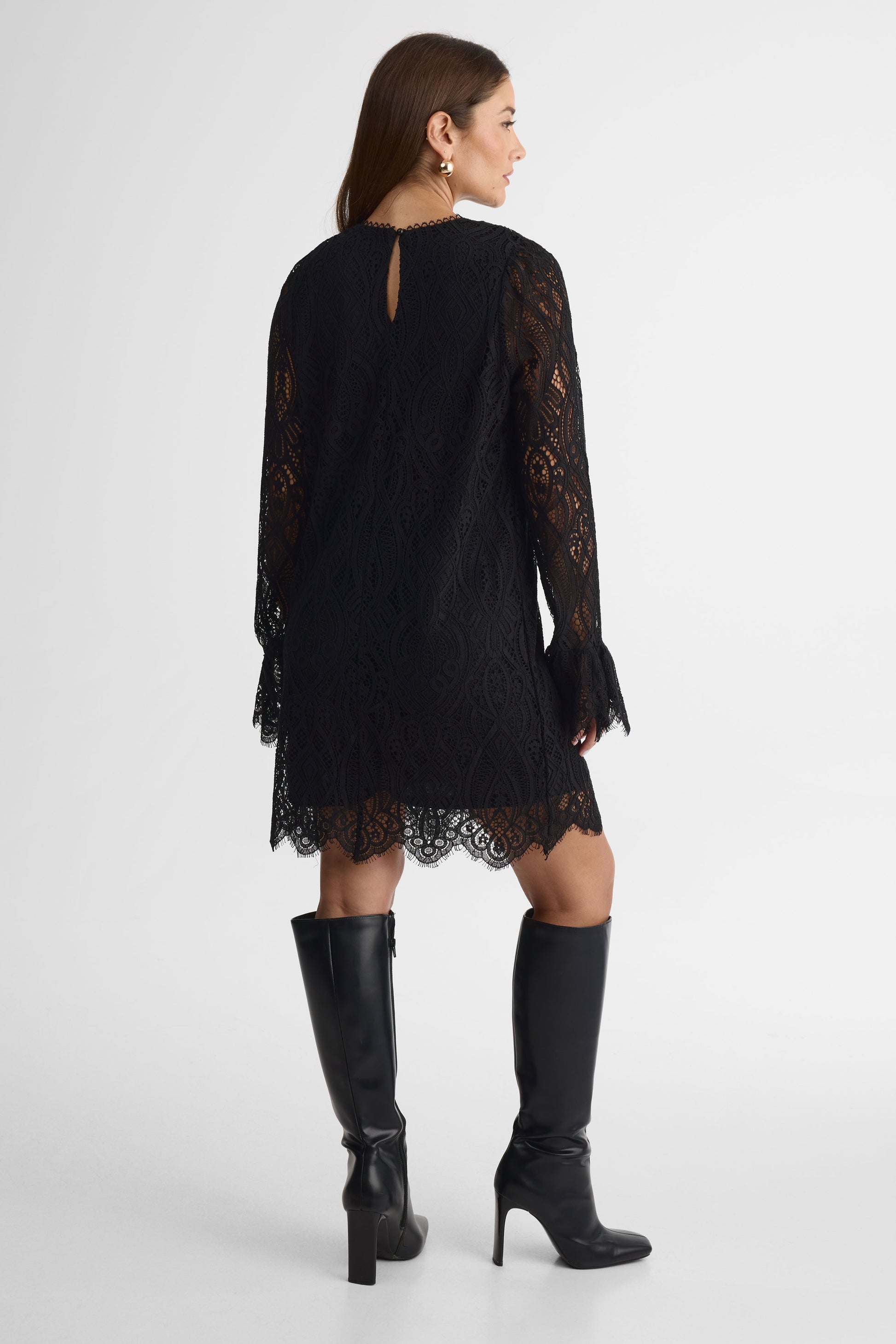 Robe court en dentelle – Femme && NOIR