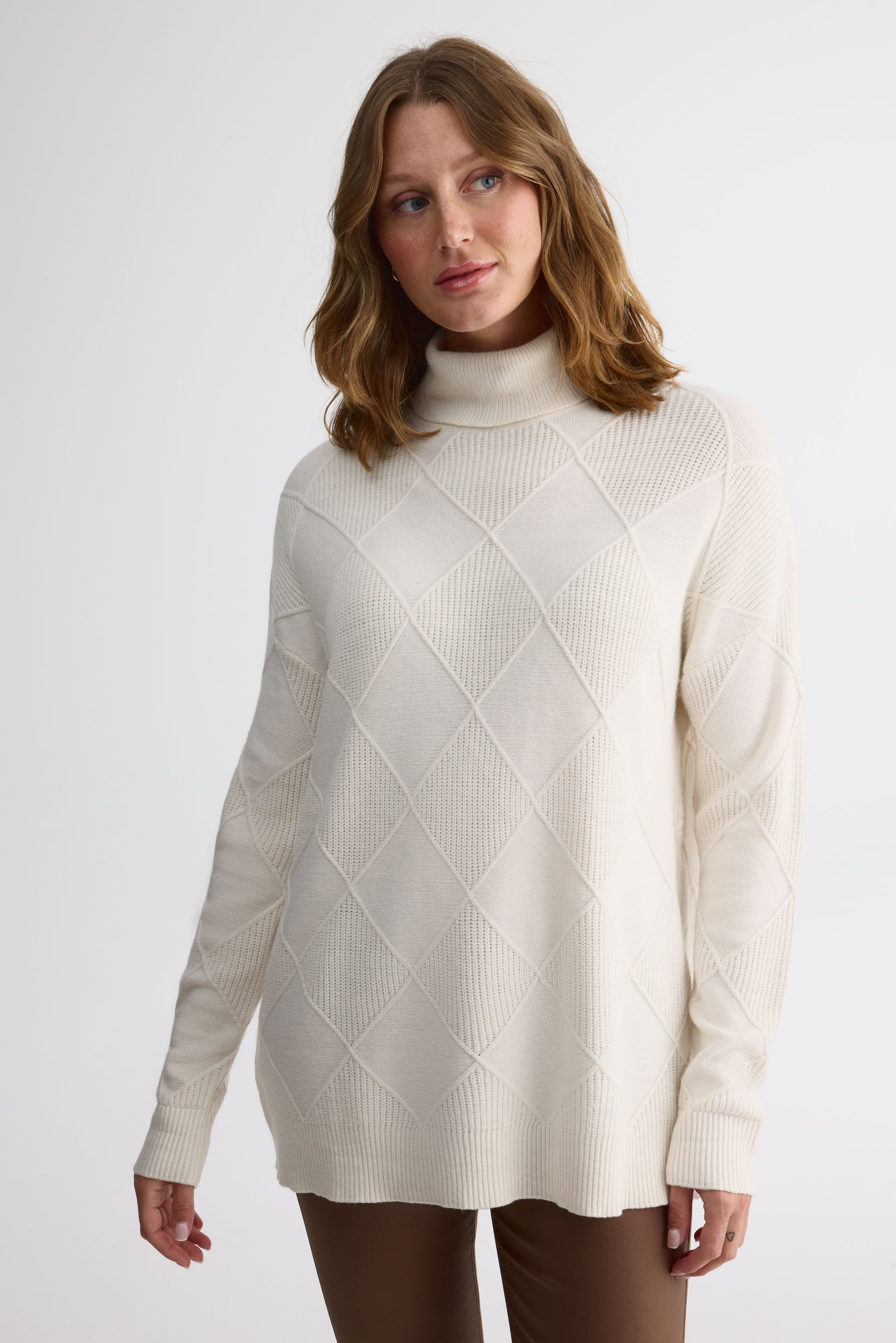 Chandail tricot à col montant - Femme && BLANC CASSÉ