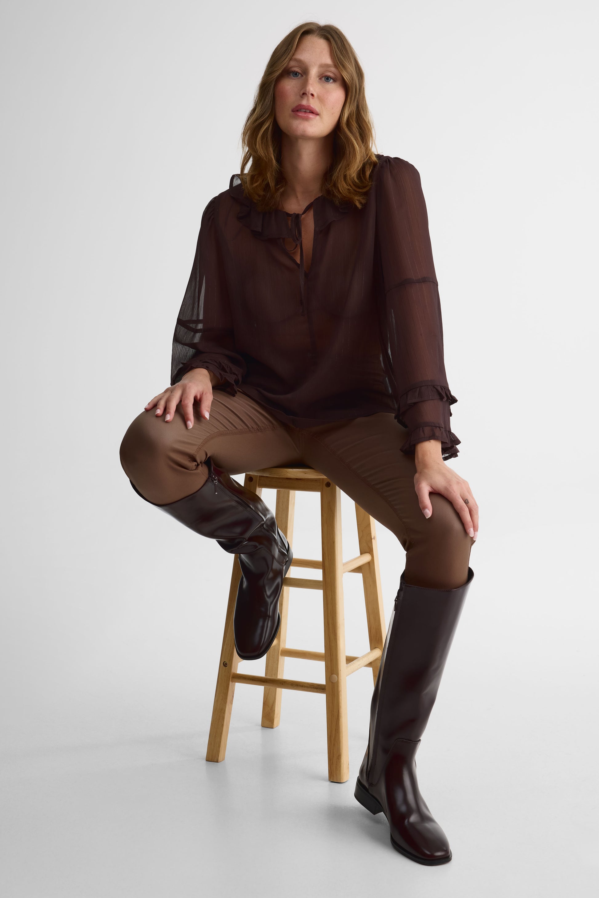 Blouse à volants manches longues – Femme - Aubainerie