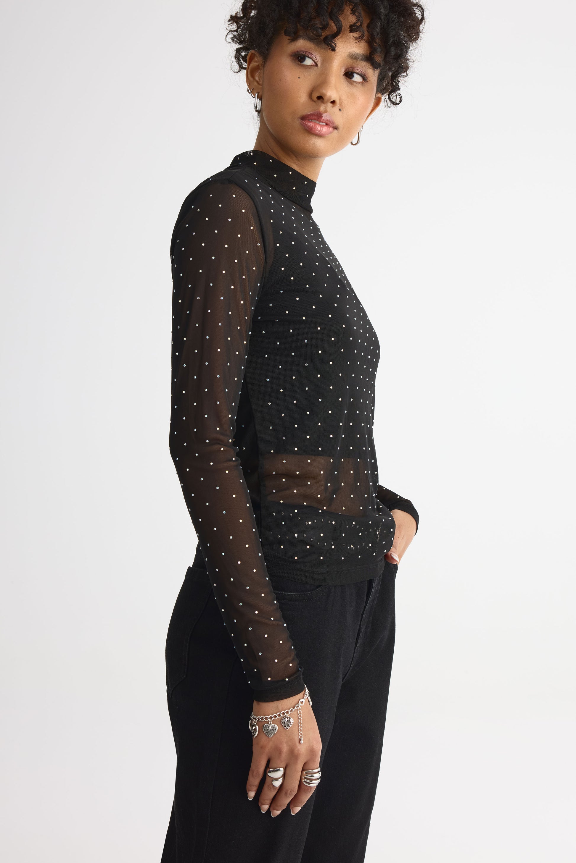 Chandail léger à manches longues – Femme && NOIR