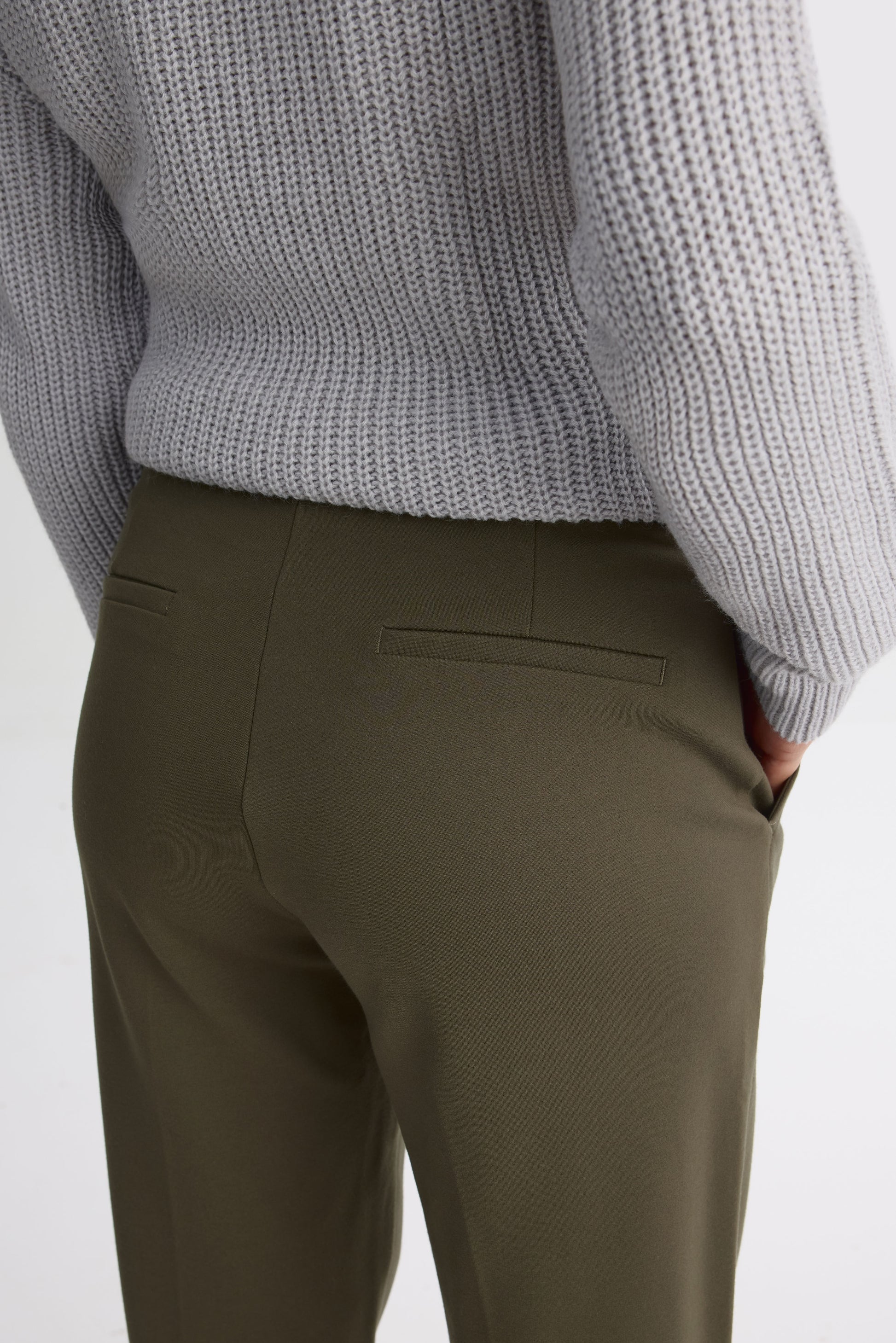 Pantalon ajusté – Femme && KAKI
