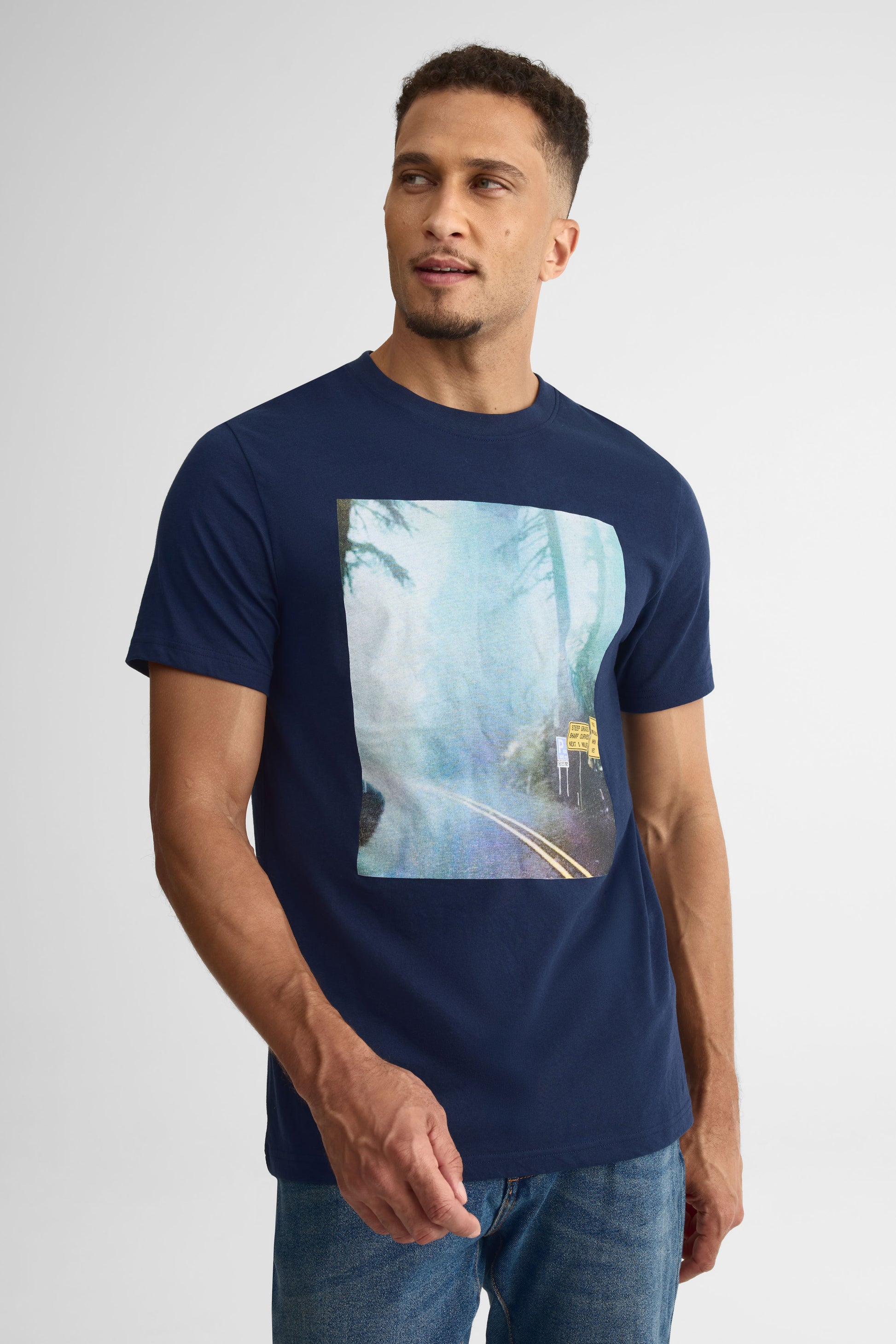 Chandail col rond imprimé 2/30$ – Homme && MARIN