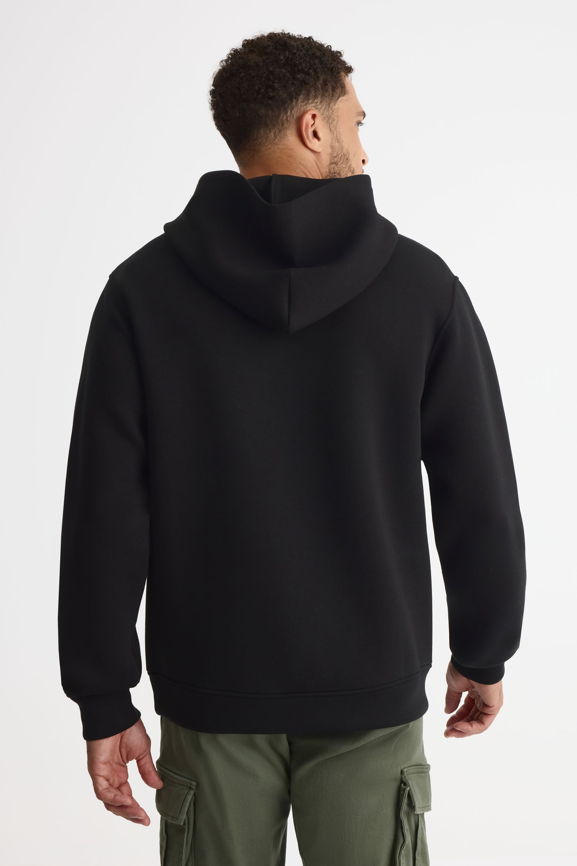 Chandail ouaté à capuchon – Homme && NOIR