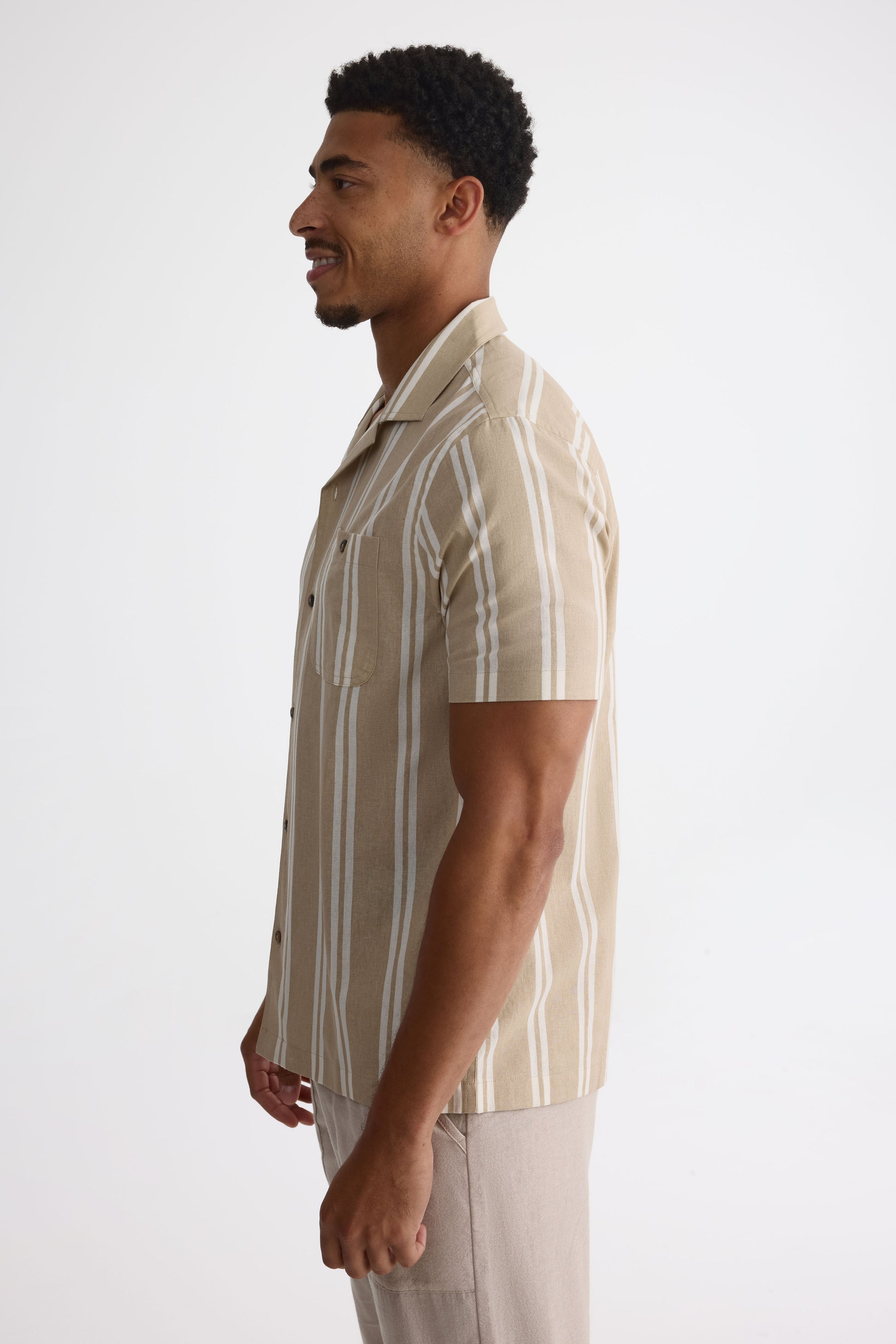 Chemise m/courtes col cubain en chambray - Homme && BRONZÉ