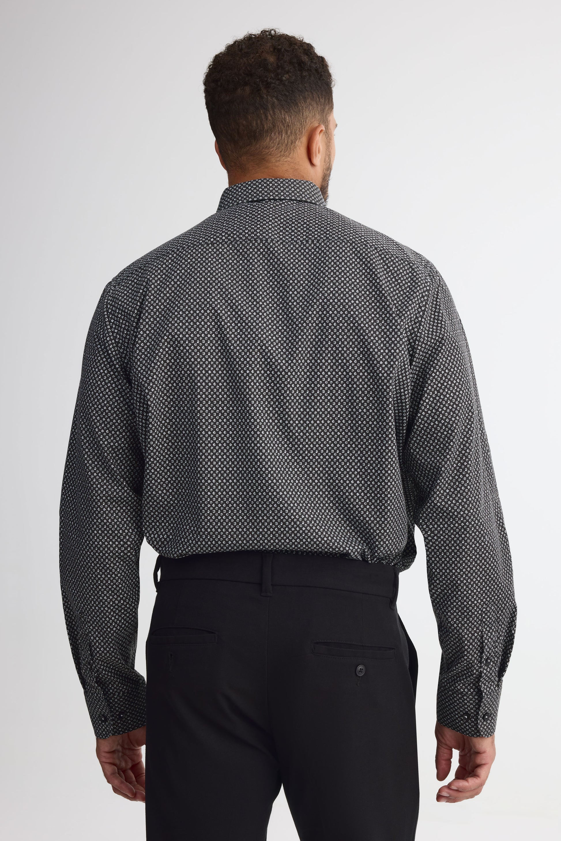 Chemise à manches longues avec nœud papillon - Homme && NOIR