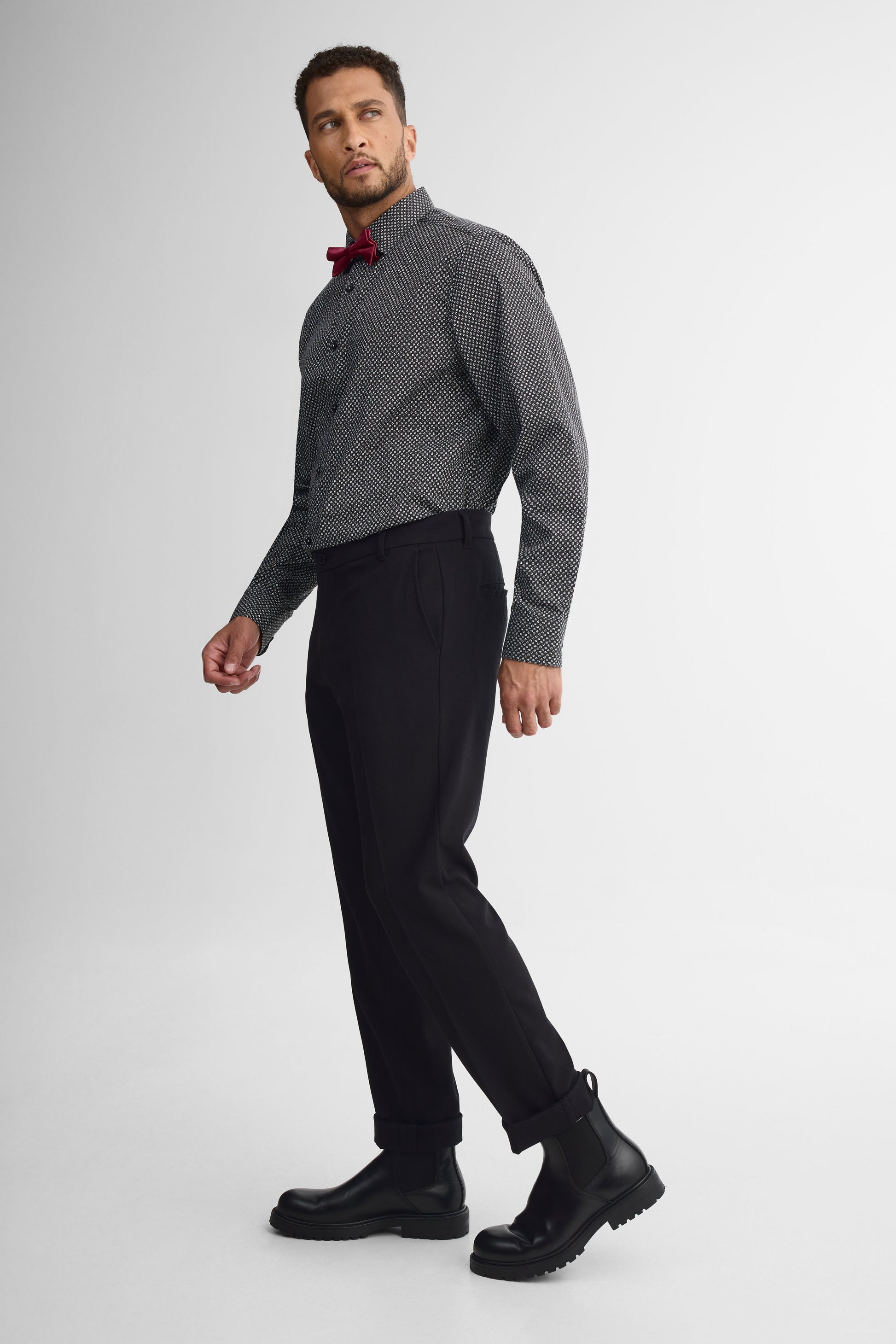 Chemise à manches longues avec nœud papillon - Homme && NOIR
