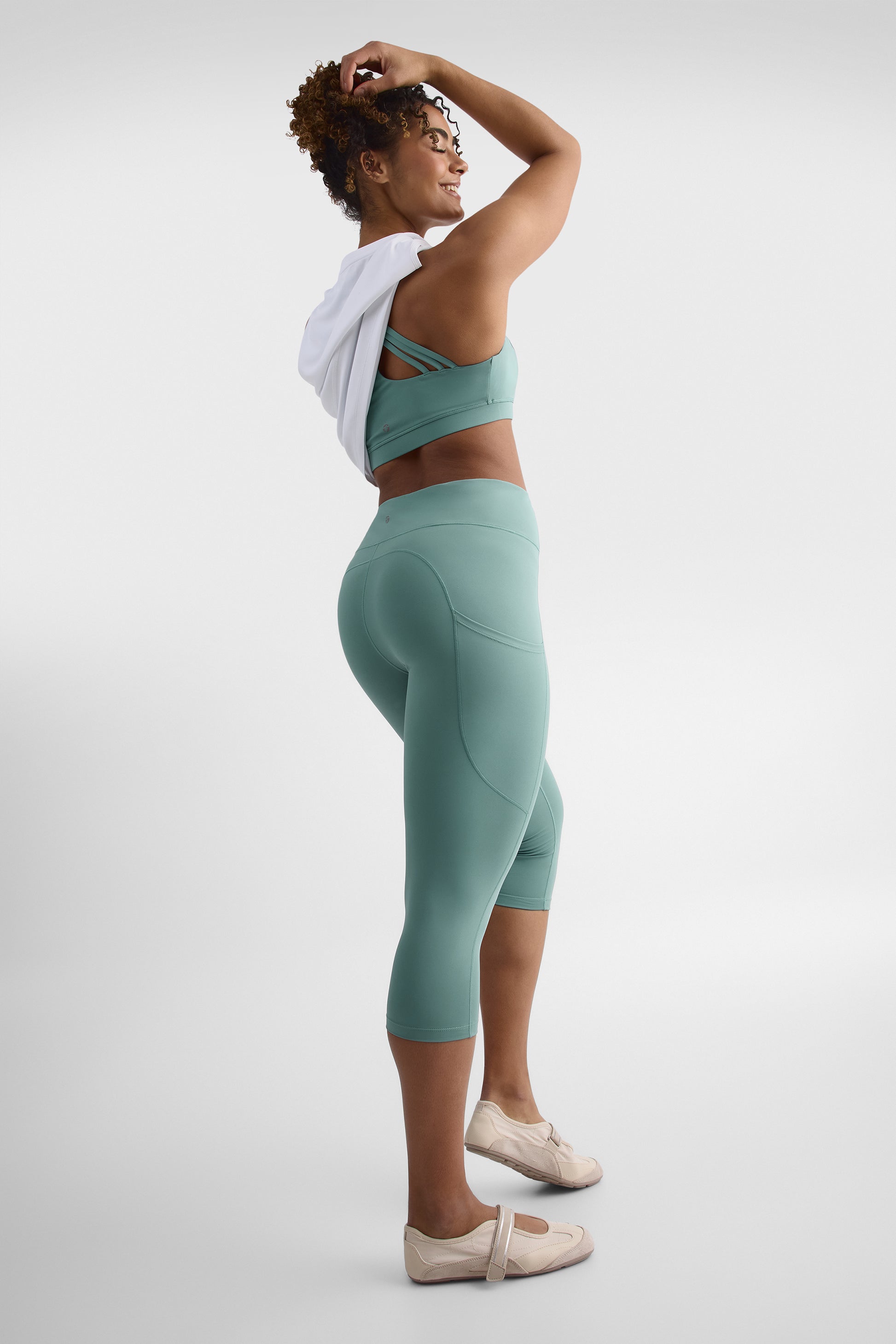 Legging capri taille haute avec poches - Femme && SARCELLE