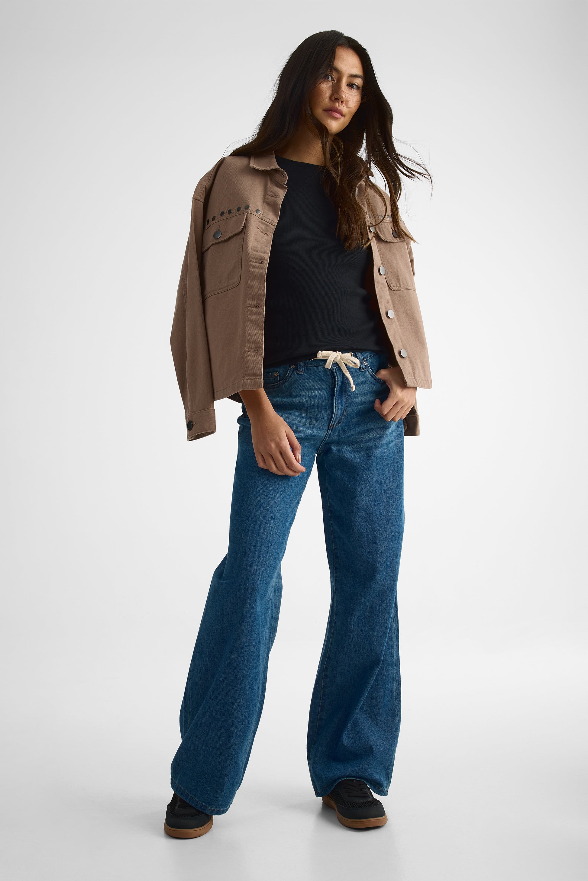Jeans semi-haut avec cordon – Femme && DENIM MOYEN