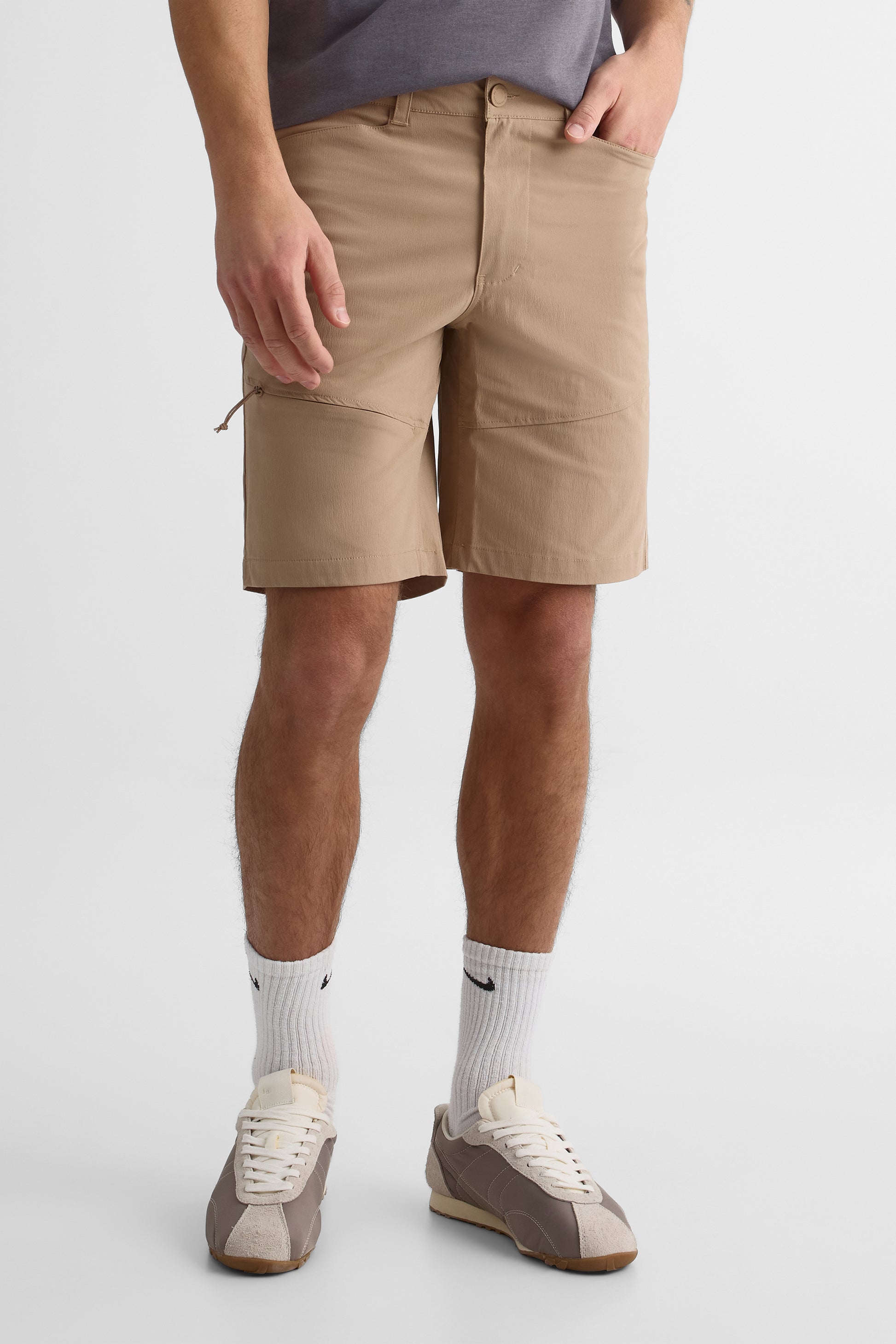Short coupe droite - Homme && TAUPE