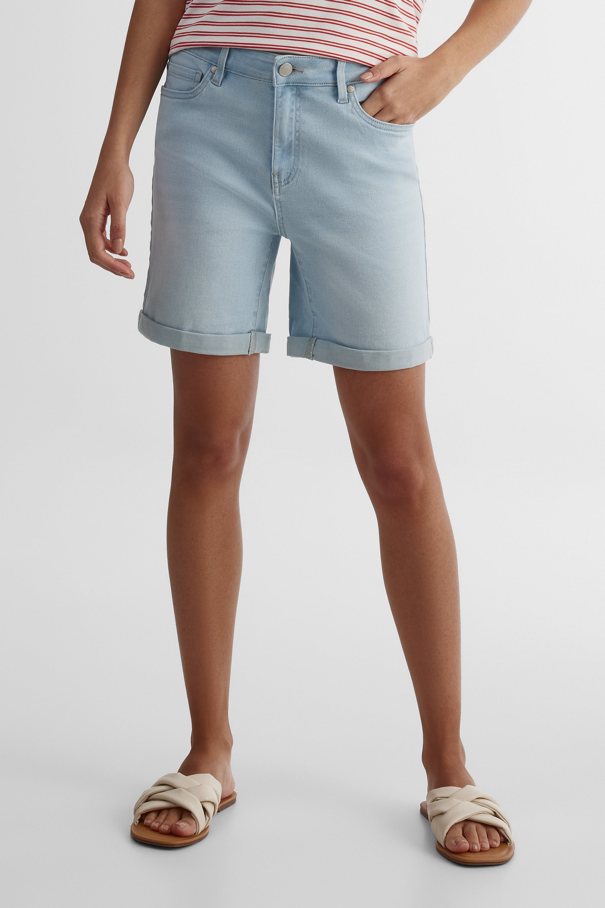 Short en denim taille haute extensible - Femme && DENIM PALE