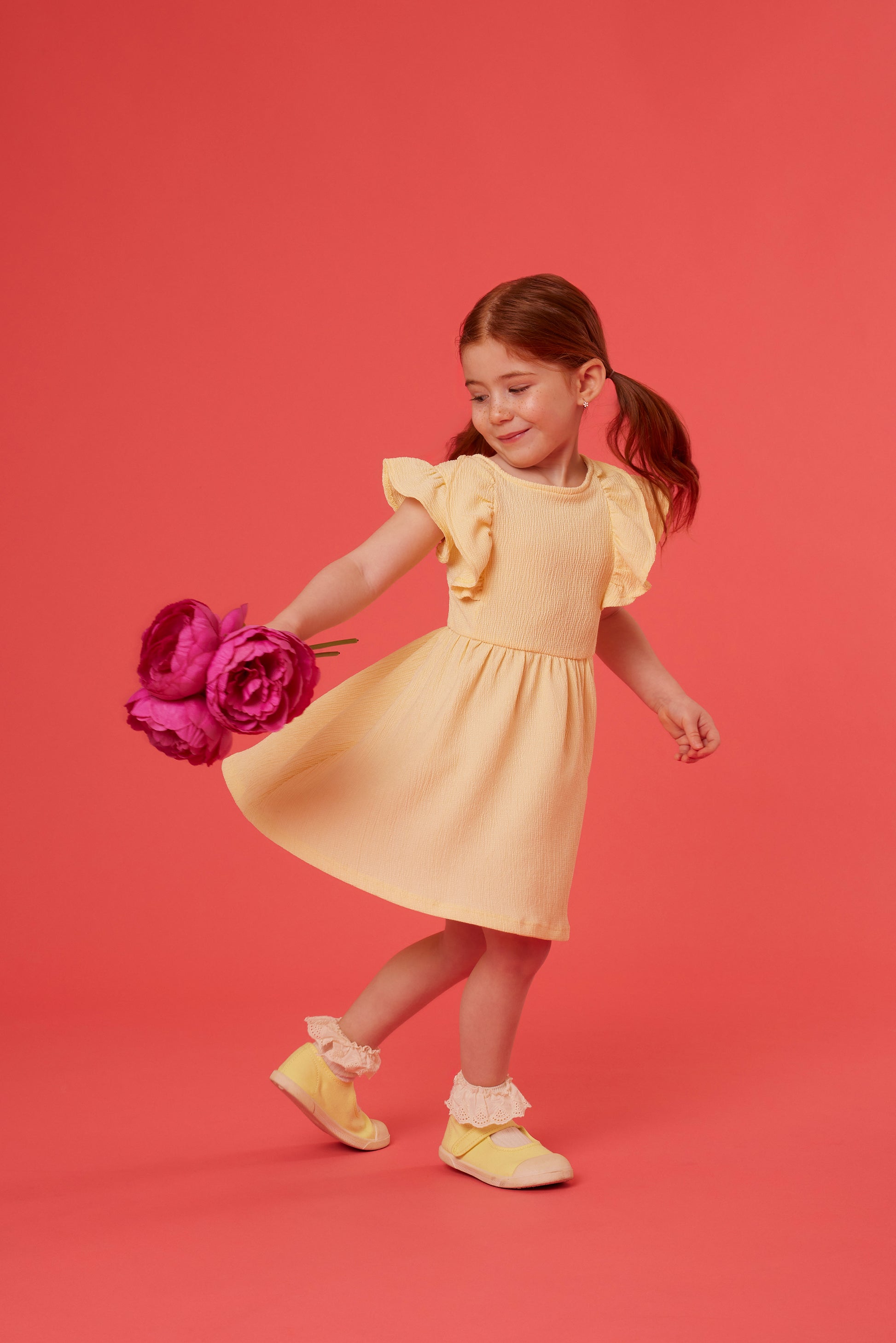 Robe à volants en crinkle - Enfant fille && JAUNE